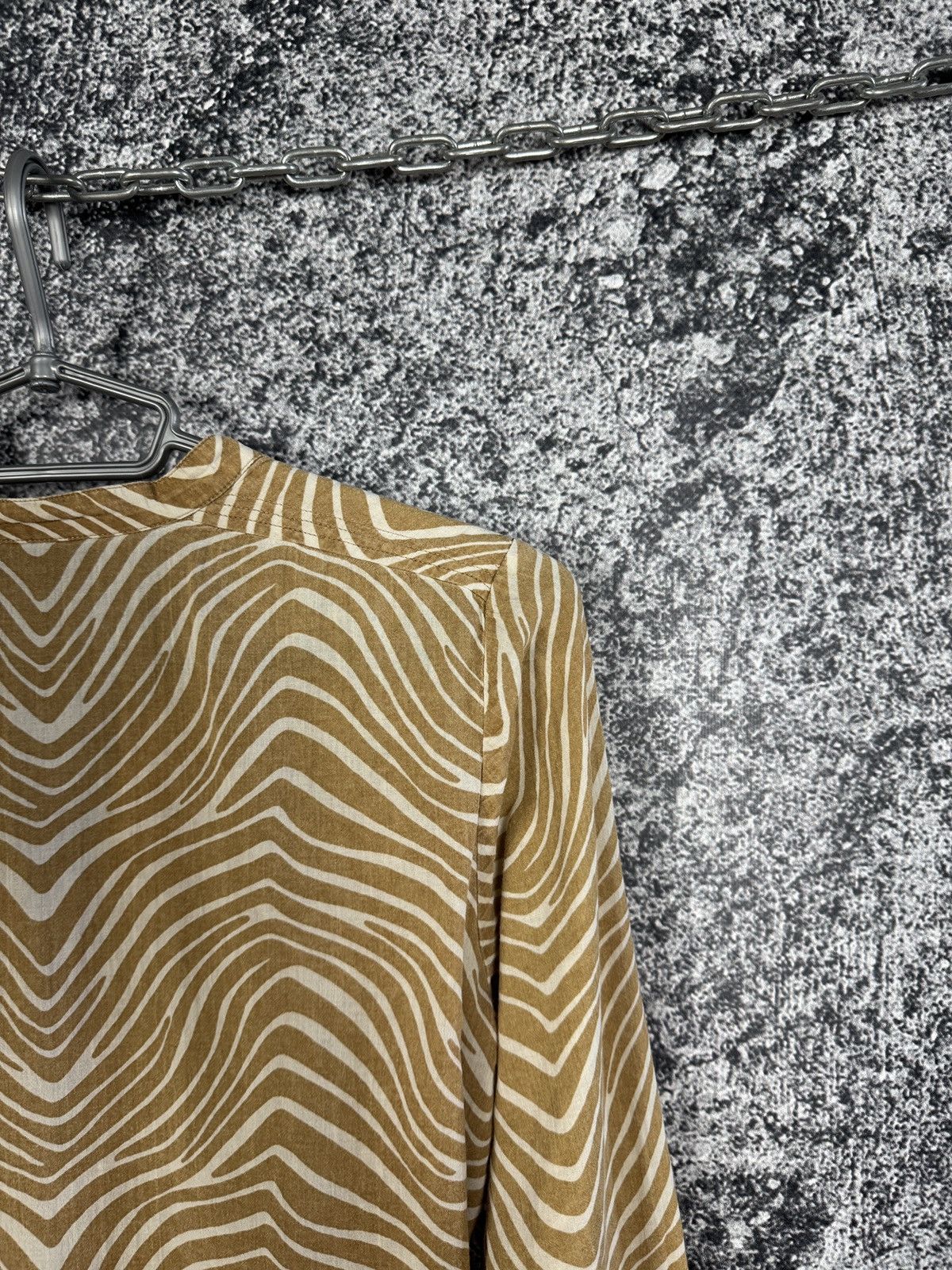 A.P.C. A.P.C. Zebra Print Blouse Long Sleeve Rue Madame Paris XS Size XS / US 0-2 / IT 36-38 - 11 Thumbnail