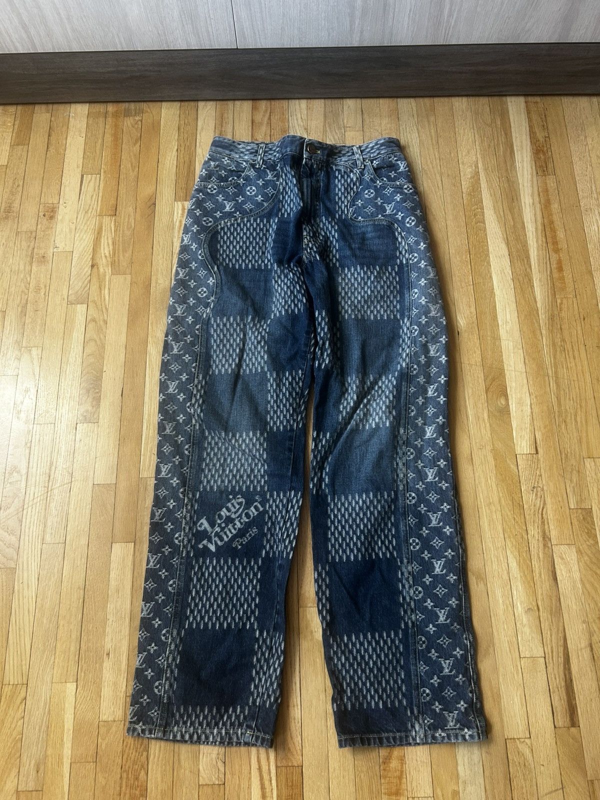 Louis Vuitton Louis Vuitton x Nigo Giant Damier Waves MNGM Denim Pants Size US 34 / EU 50 - 1 Thumbnail