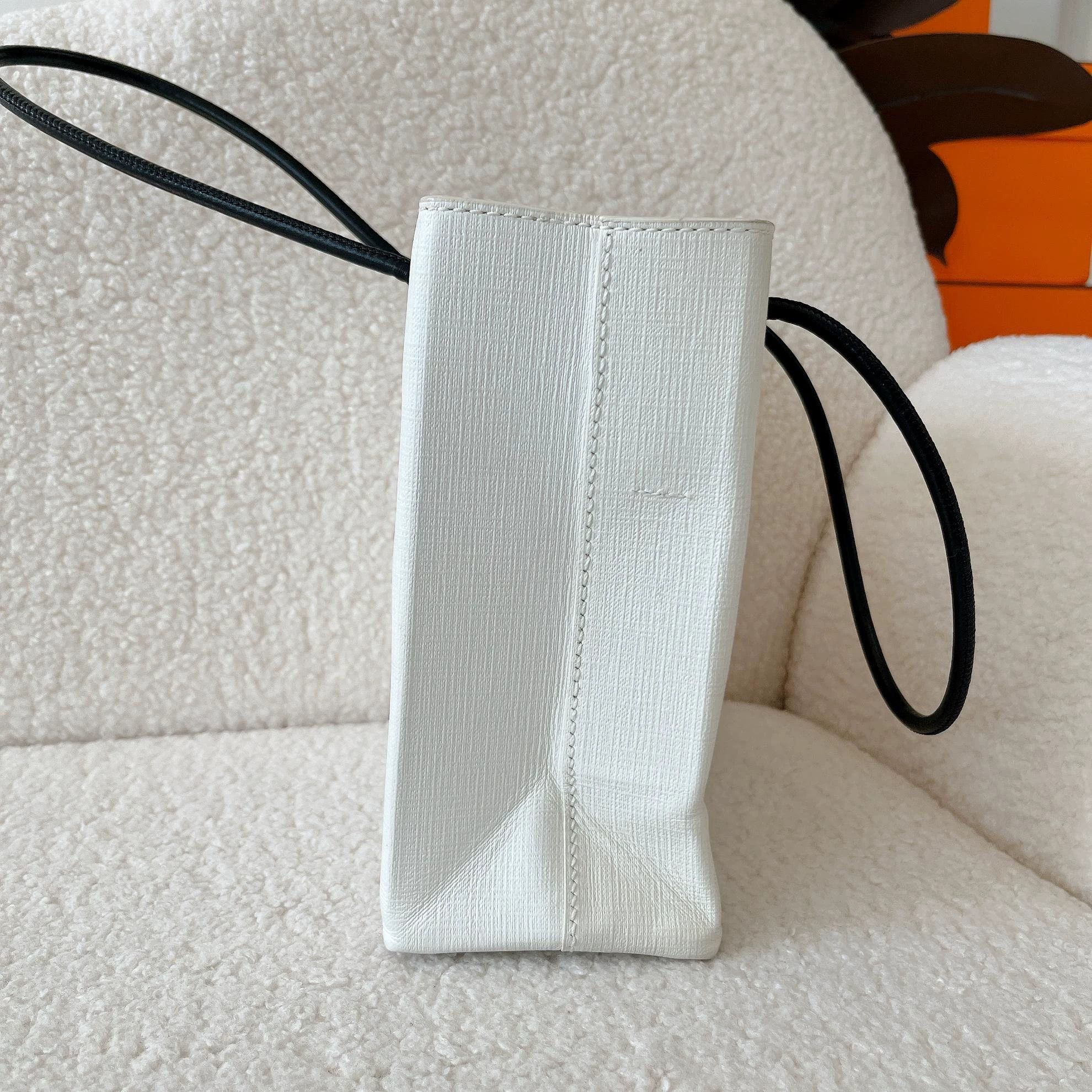 Balenciaga Balenciaga pre-owned white cowhide shoulder bag Size ONE SIZE - 4 Thumbnail