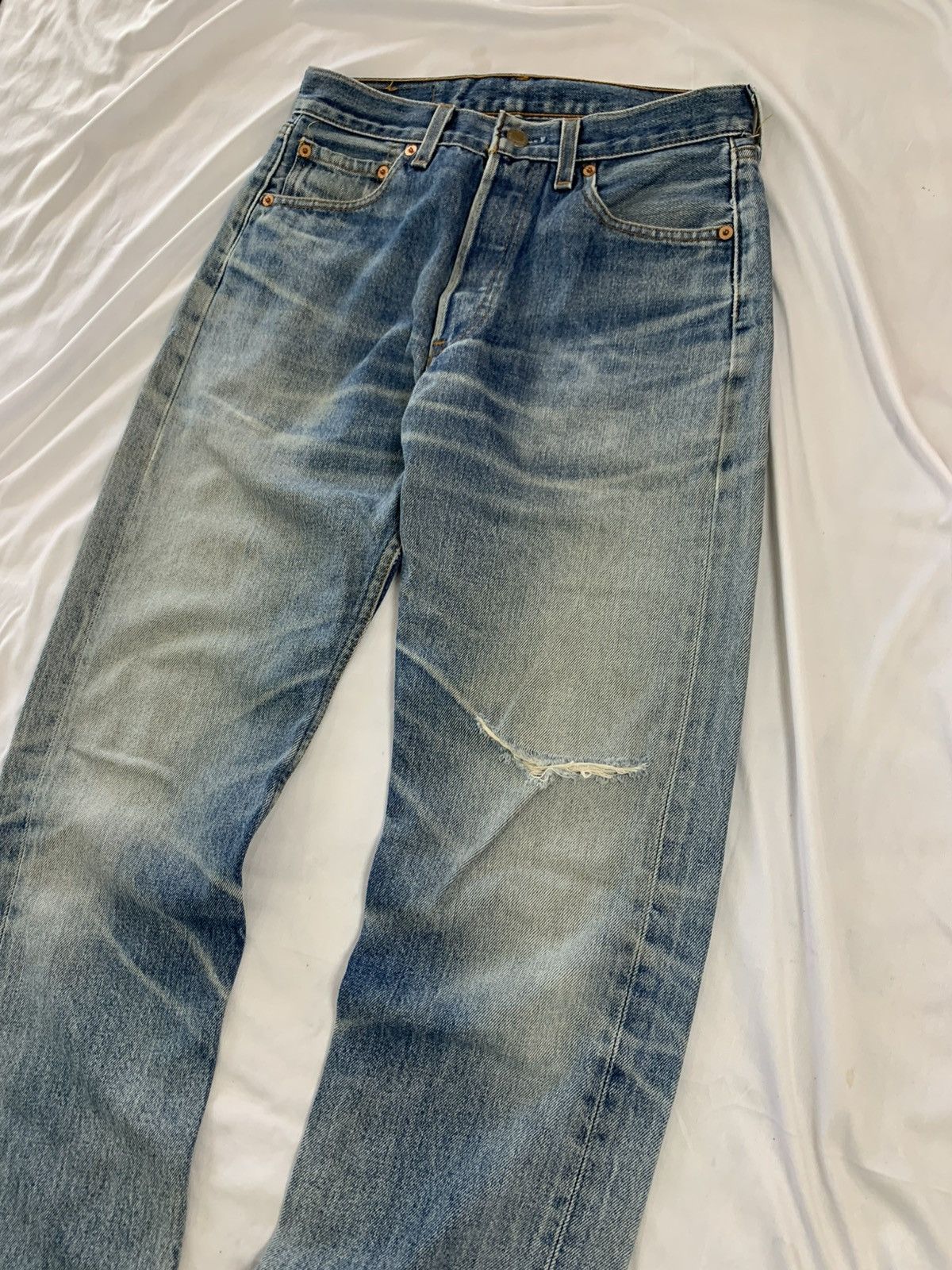 Levi's Vintage Clothing 90s levis 501 vintage blue jeans distressed style Size US 29 - 5 Thumbnail