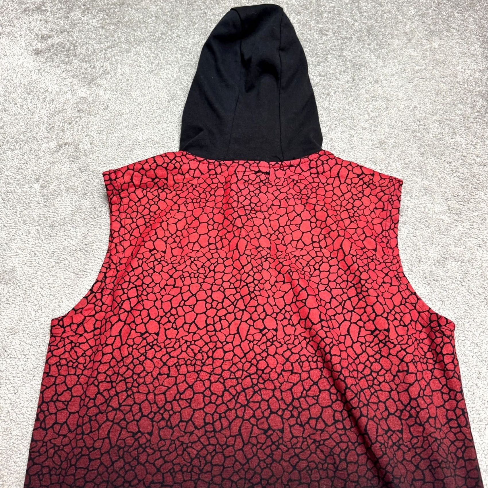 Ecko Unltd. Ecko Unltd Jacket Vest Pullover Hoodie Red Black Ombre Geometric Medium Mens NWT Size US M / EU 48-50 / 2 - 4 Thumbnail