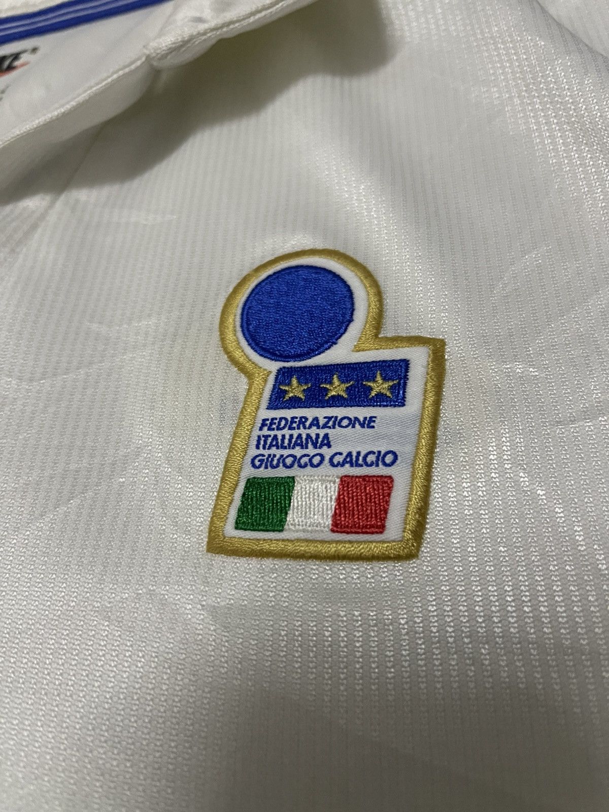 Nike italy national team nike 1997 1998 away jersey Size US L / EU 52-54 / 3 - 7 Thumbnail
