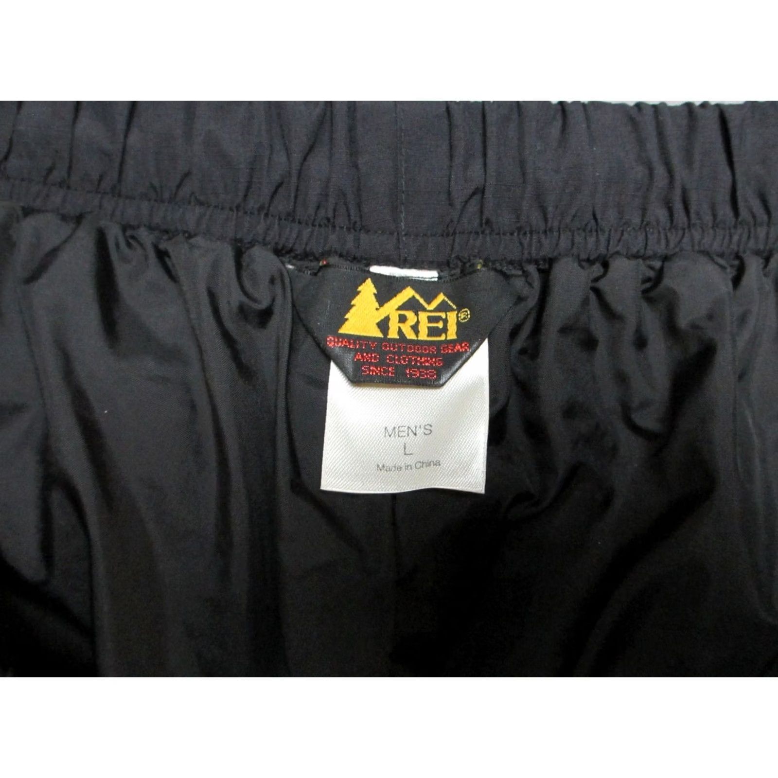Vintage REI Rain Pants Men's Large Black High Rise Ankle Zip Draw Cord Size US 33 - 5 Thumbnail