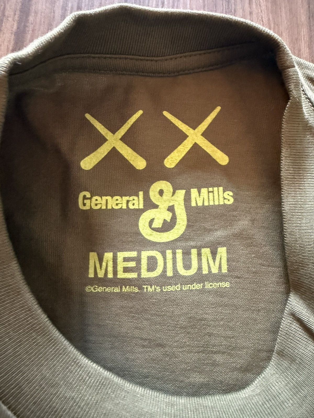 Kaws KAWS x General Mills Frute Brute T-Shirt Army Green Size M Size US M / EU 48-50 / 2 - 3 Thumbnail