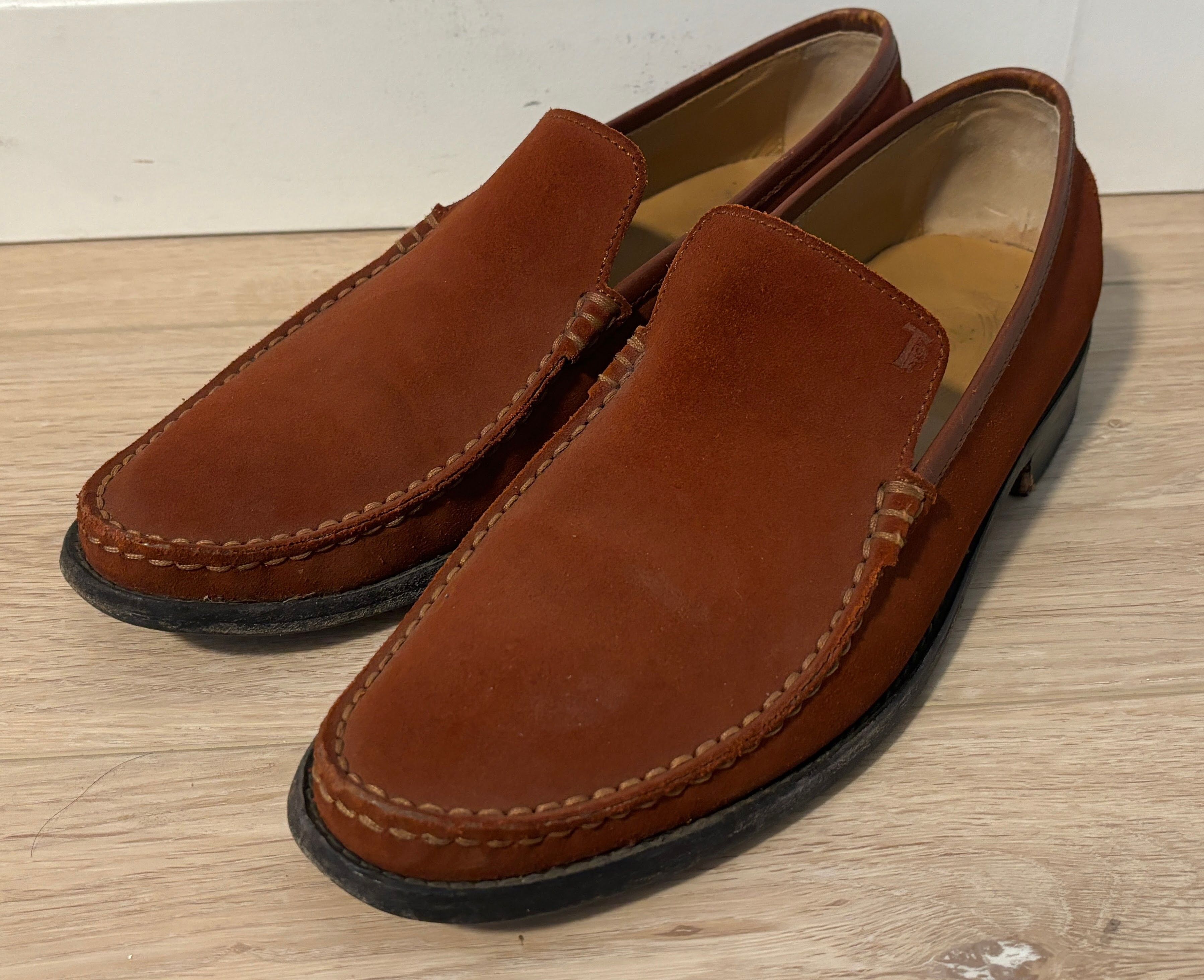 Tod's $750 Burnt Sienna Suede Slip on Shoes/ Loafers 9.5 Size US 9.5 / EU 42-43 - 1 Thumbnail