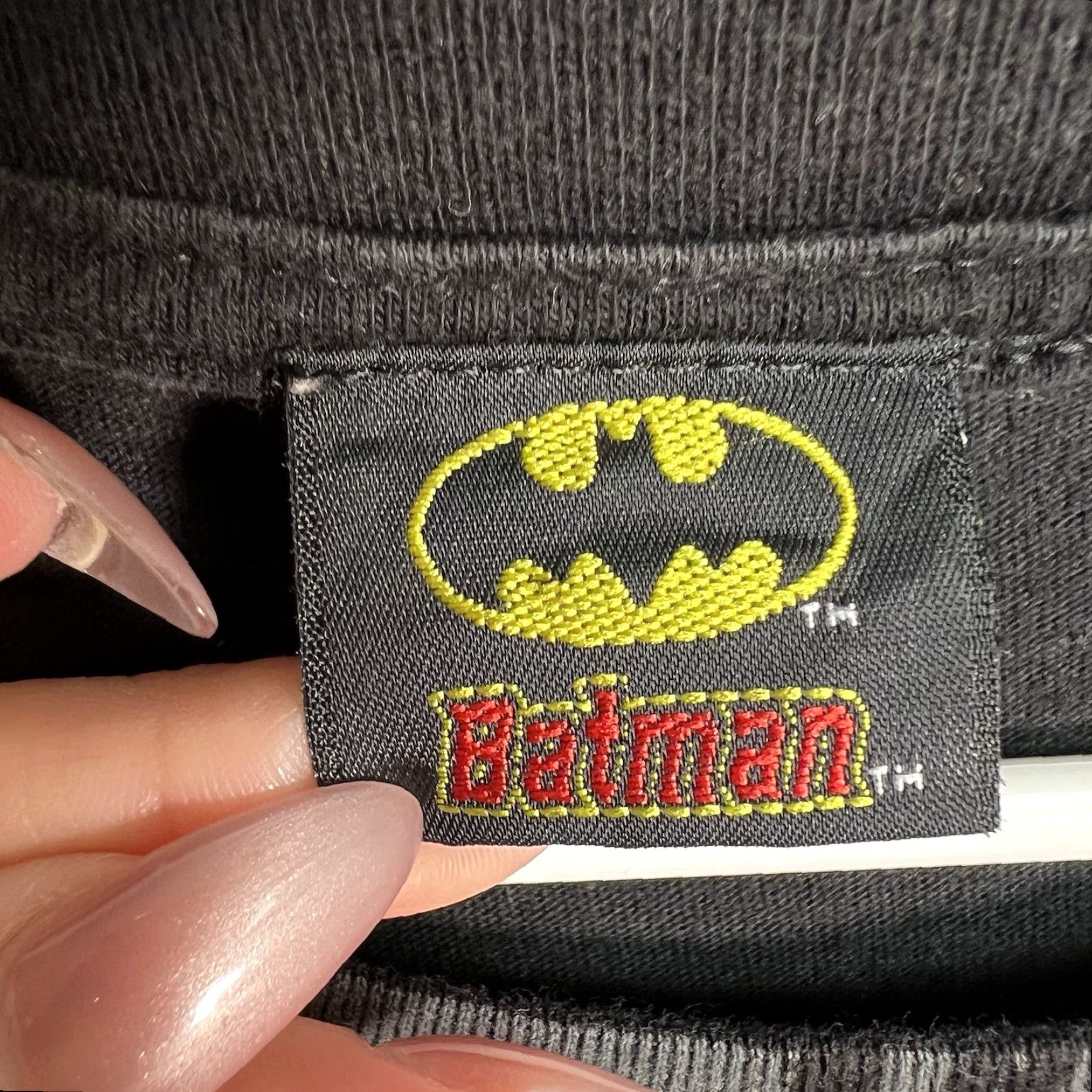 Logo 7 VINTAGE Batman Shirt Adult 2XL Black Graphic Tee Men's Batman Classic Logo Mask T-Shirt, 2000s, Mens Size US XXL / EU 58 / 5 - 5 Thumbnail