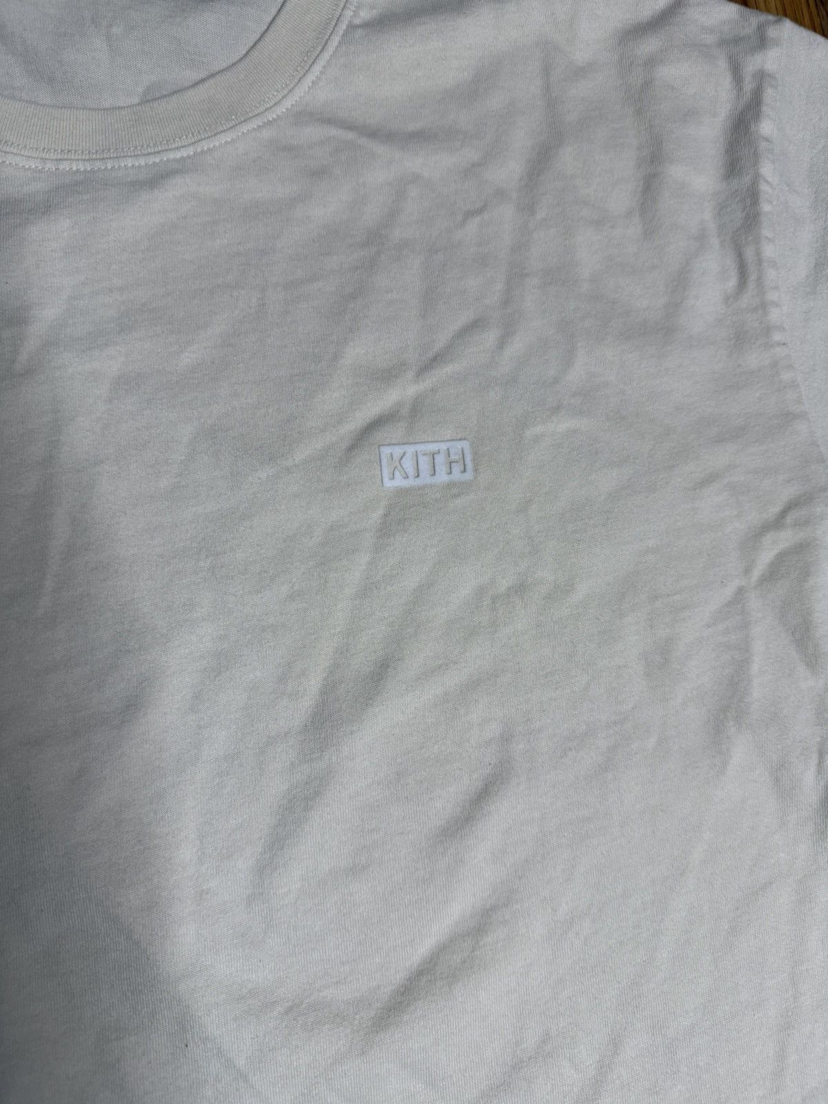 Kith Kith box logo “Cream” shirt Size L Size US L / EU 52-54 / 3 - 2 Thumbnail