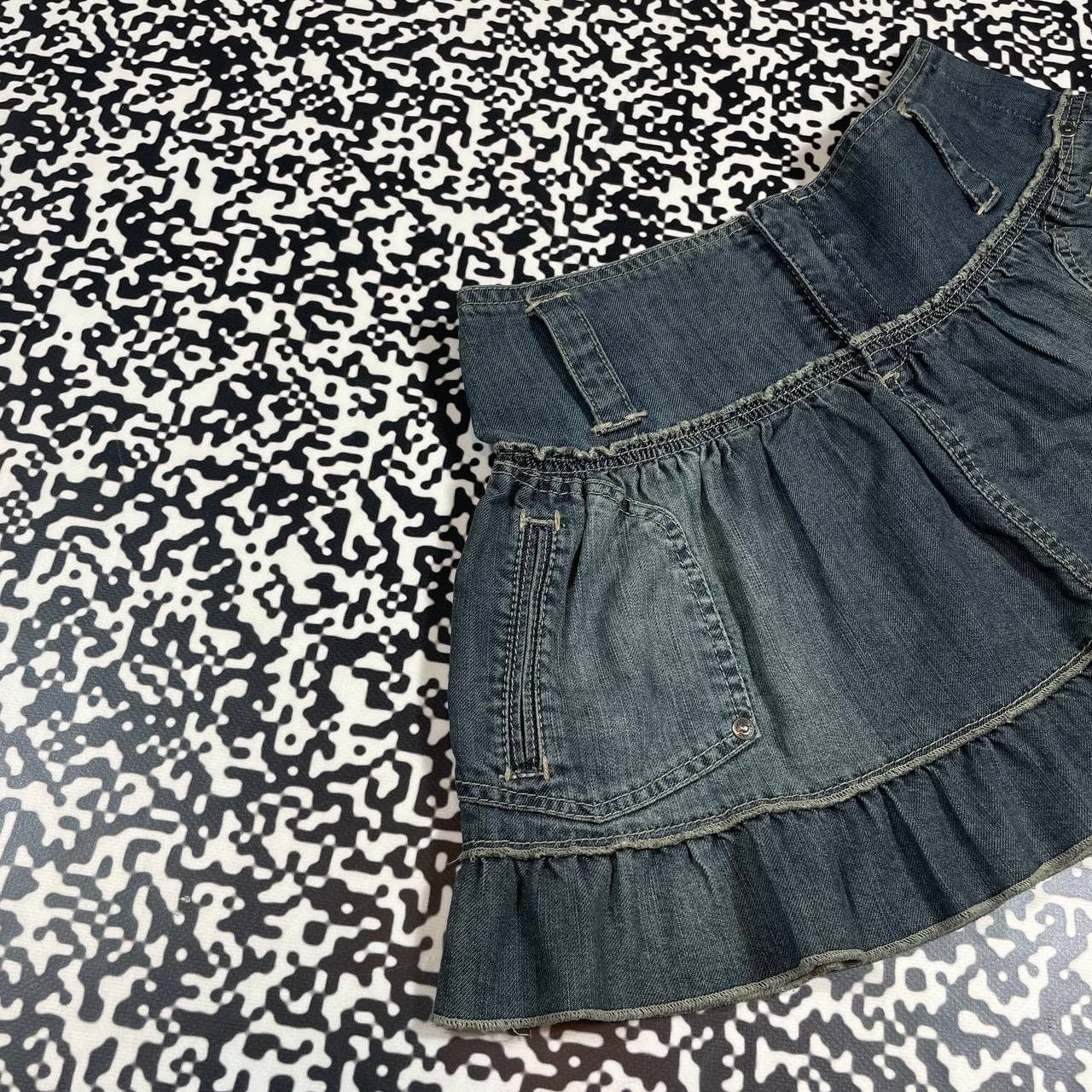 Japanese Brand Vintage Y2K Japanese Flared Retro Mini Skirt Hysteric Style Size 28" / US 6 / IT 42 - 7 Thumbnail