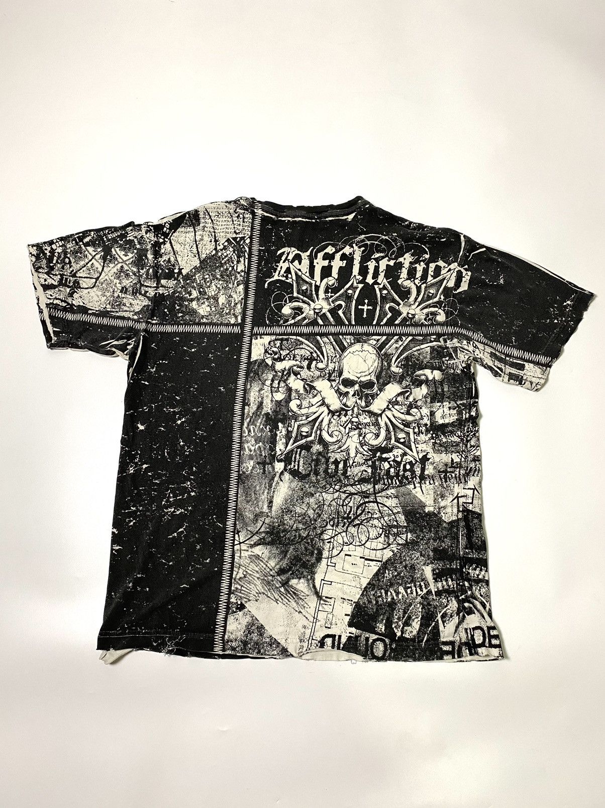 Affliction × Japanese Brand × Vintage affliction allover skull gothic punk style Size US L / EU 52-54 / 3 - 4 Thumbnail