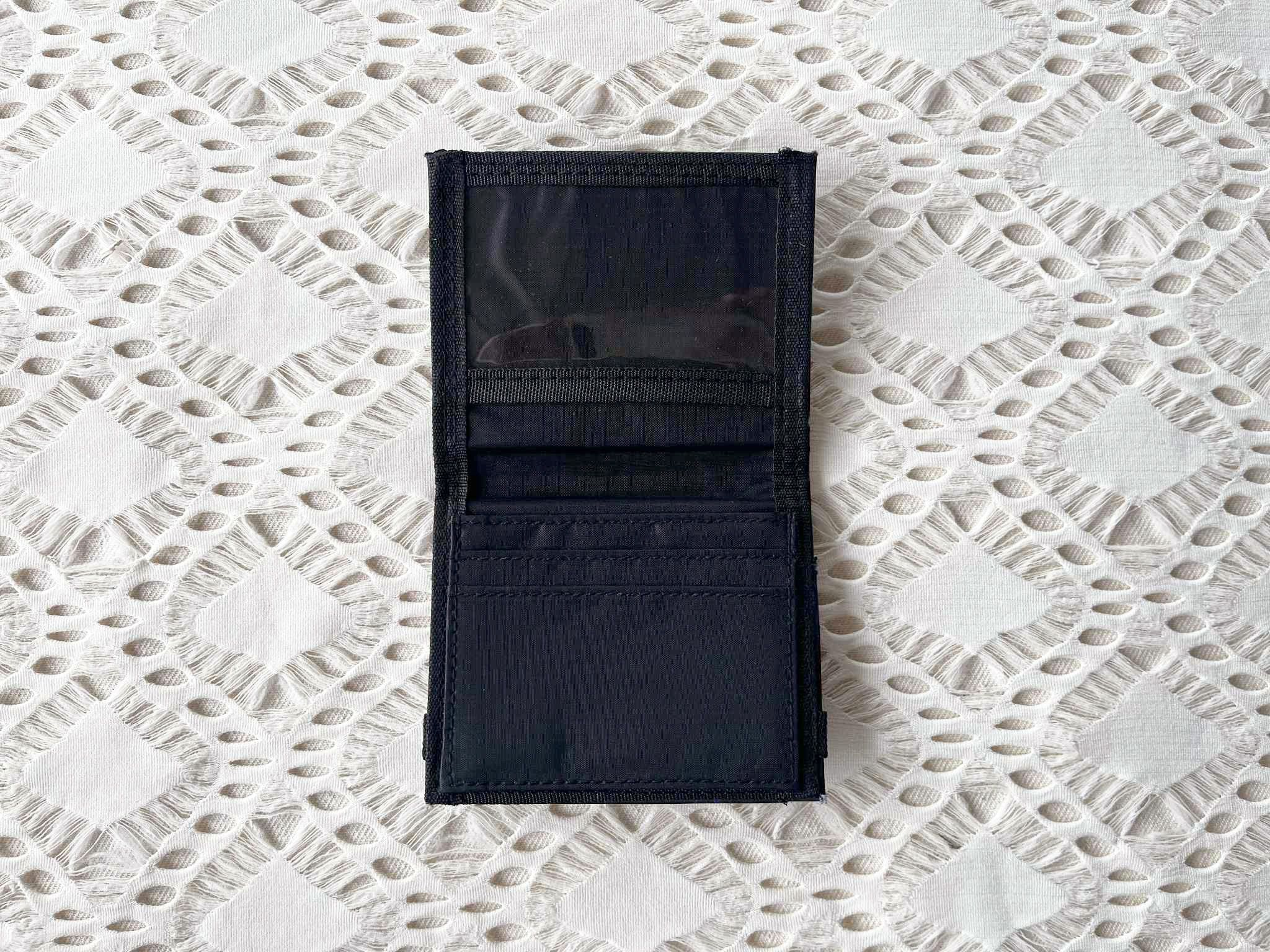 Japanese Brand Galaxy printed Japanese Sporty style bifold mini card case Size ONE SIZE - 7 Thumbnail