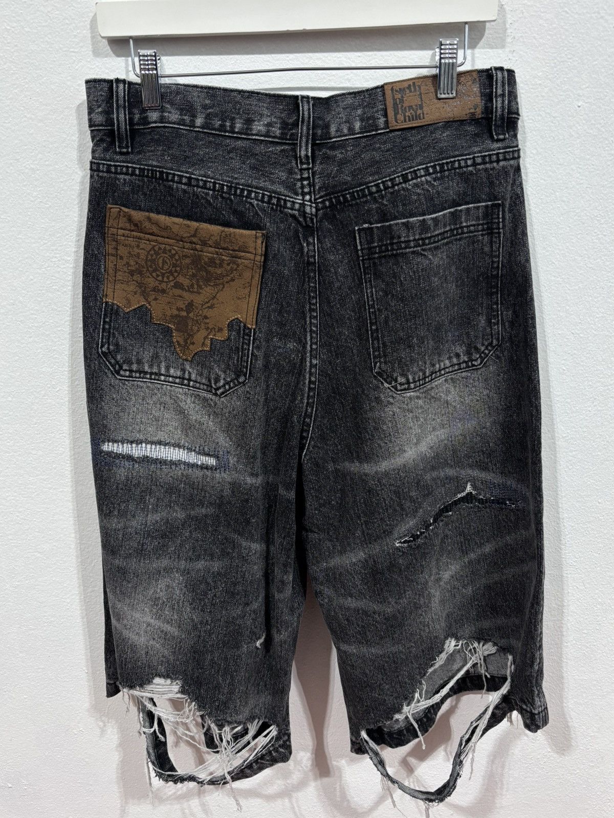 Birth of Royal Child Birth Of Royal Child Nautical Treasure Map Destroyed Jorts Size US 32 / EU 48 - 5 Thumbnail