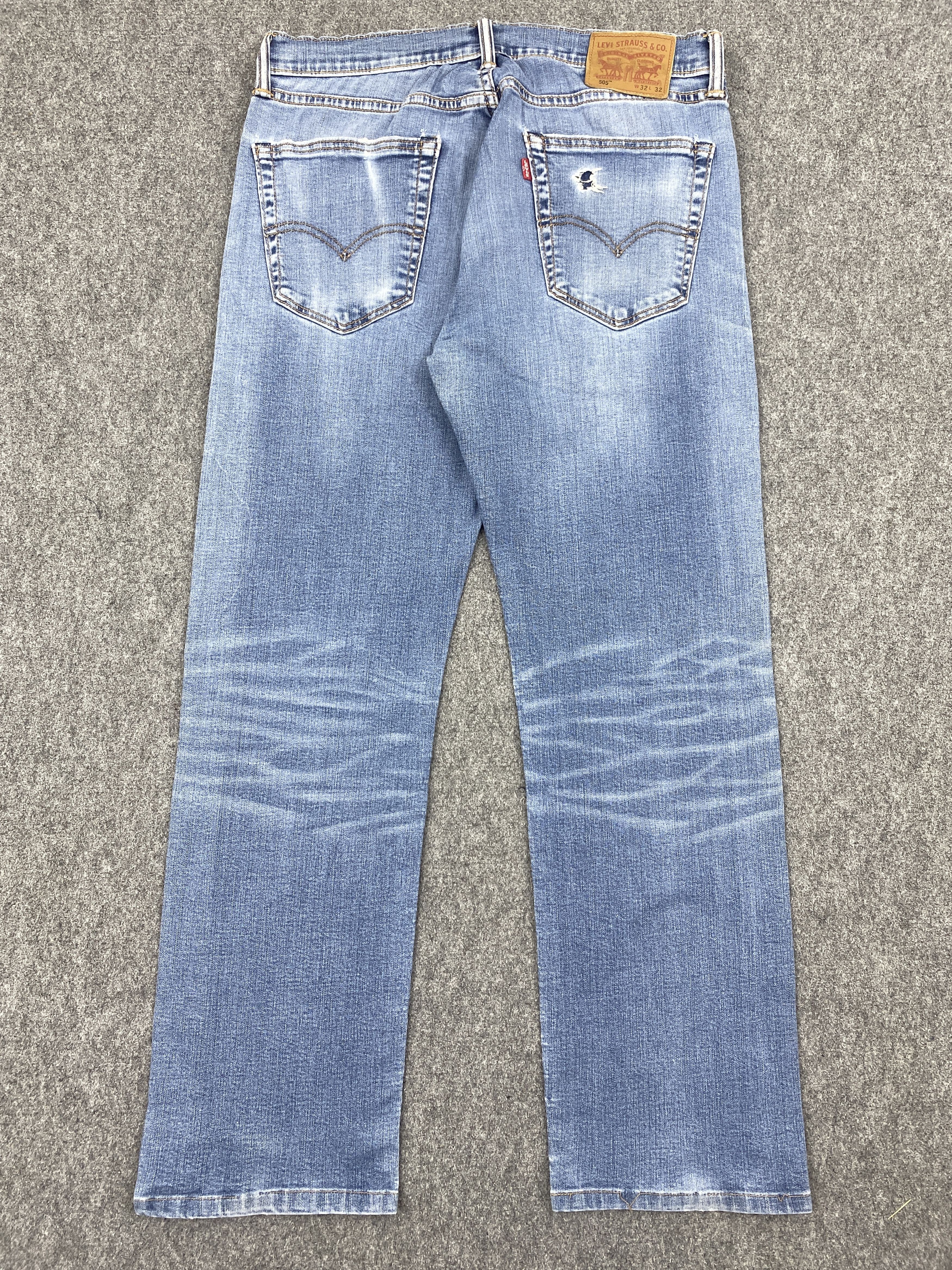 Levi's Vintage Levi's 505 Faded Blue Jeans DP2825 Size US 31 - 3 Thumbnail