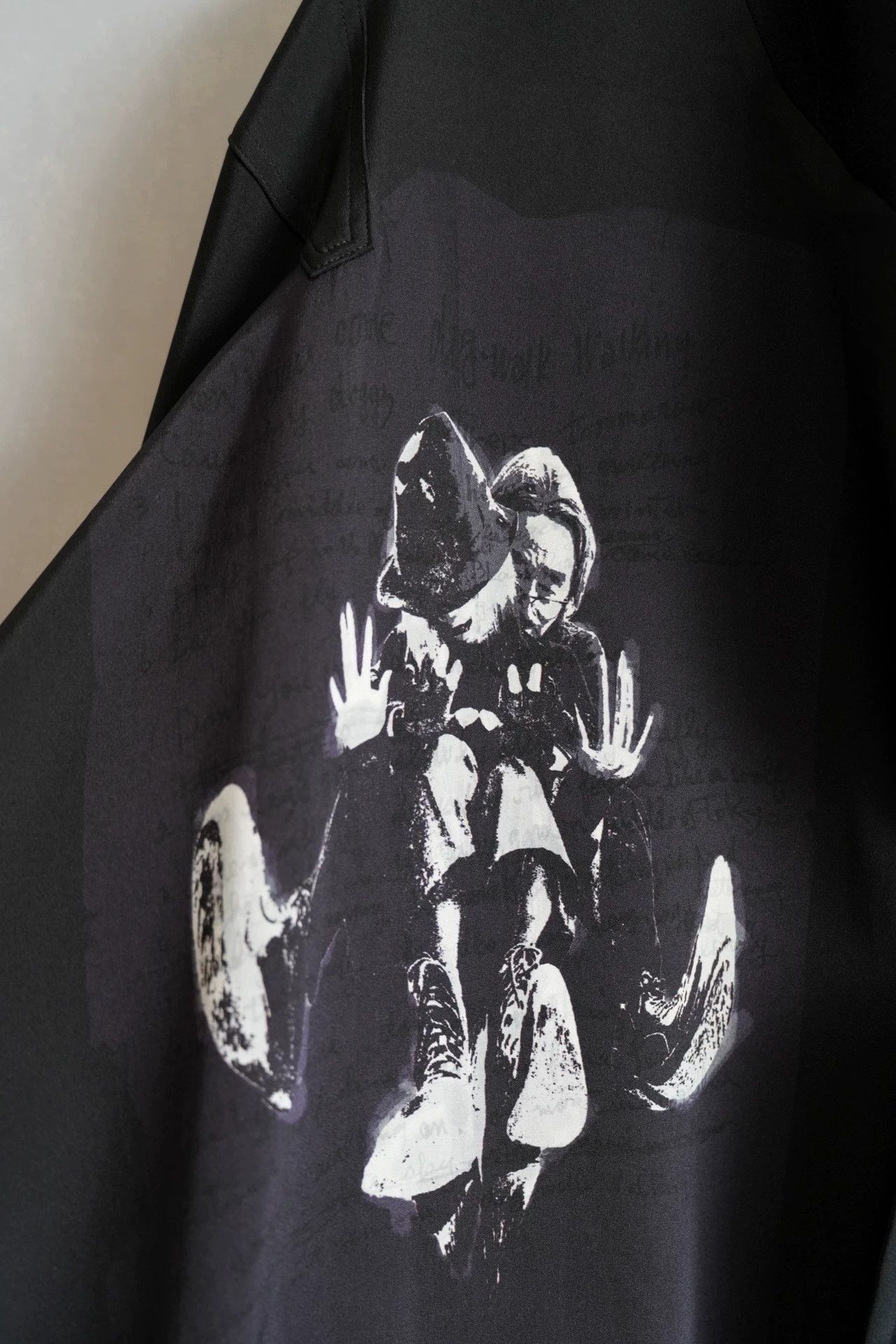 Yohji Yamamoto Yohji Yamamoto 22AW Silk Old Man & Woman Print Jacket 3 Size US L / EU 52-54 / 3 - 4 Thumbnail