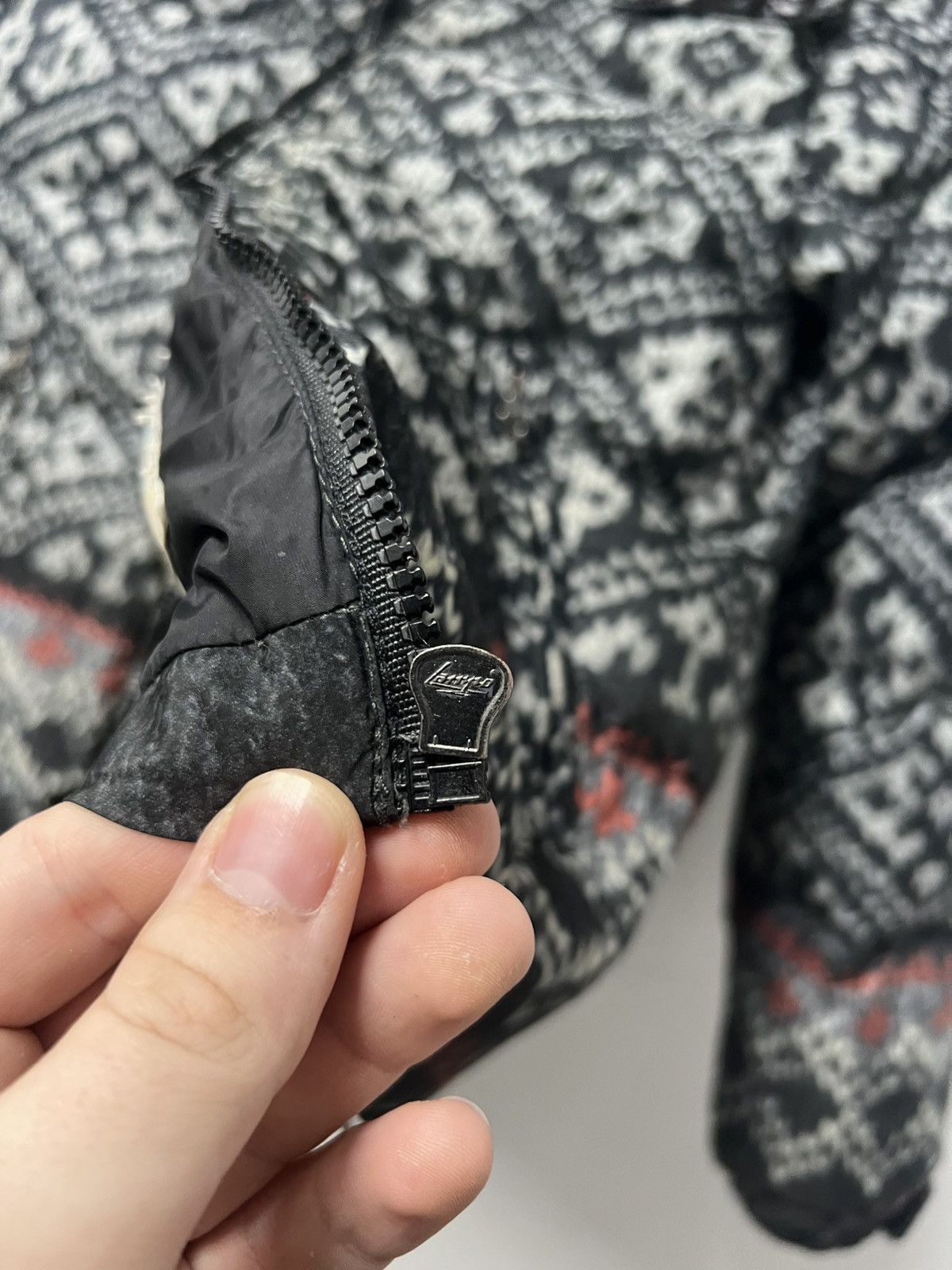 Moncler Vintage Moncler Puffer Jacket Luxury Size US XS / EU 42 / 0 - 8 Thumbnail