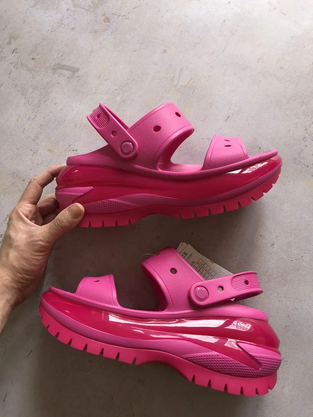 Crocs Avant garde Crocs Crush Sandal barbie pink Size US 10 / IT 40 - 3 Thumbnail