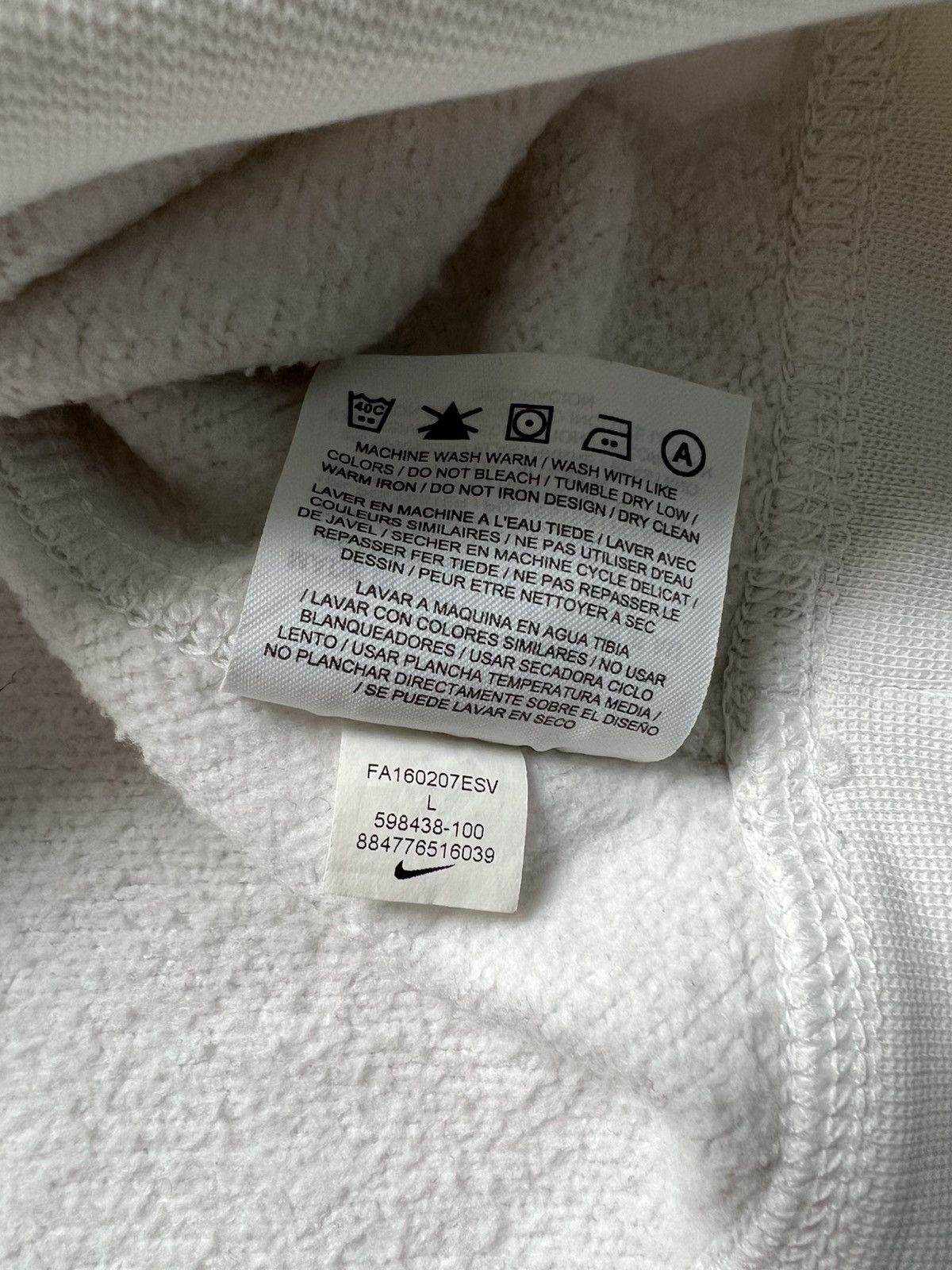 Nike VERY RARE SWEATSHIRTS NIKE CENTER SWOOSH Size US L / EU 52-54 / 3 - 4 Thumbnail