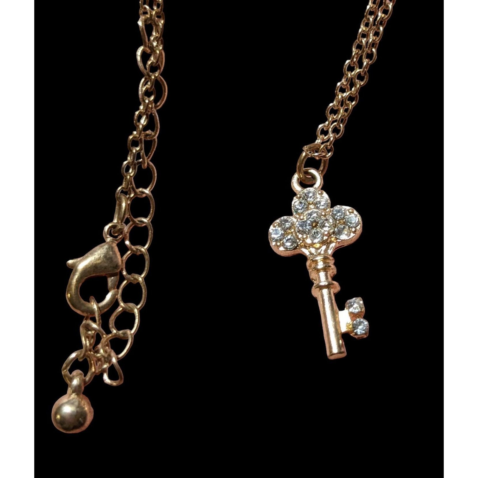 Other Minimalist Glam Gold Rhinestone Key Necklace Size ONE SIZE - 5 Thumbnail