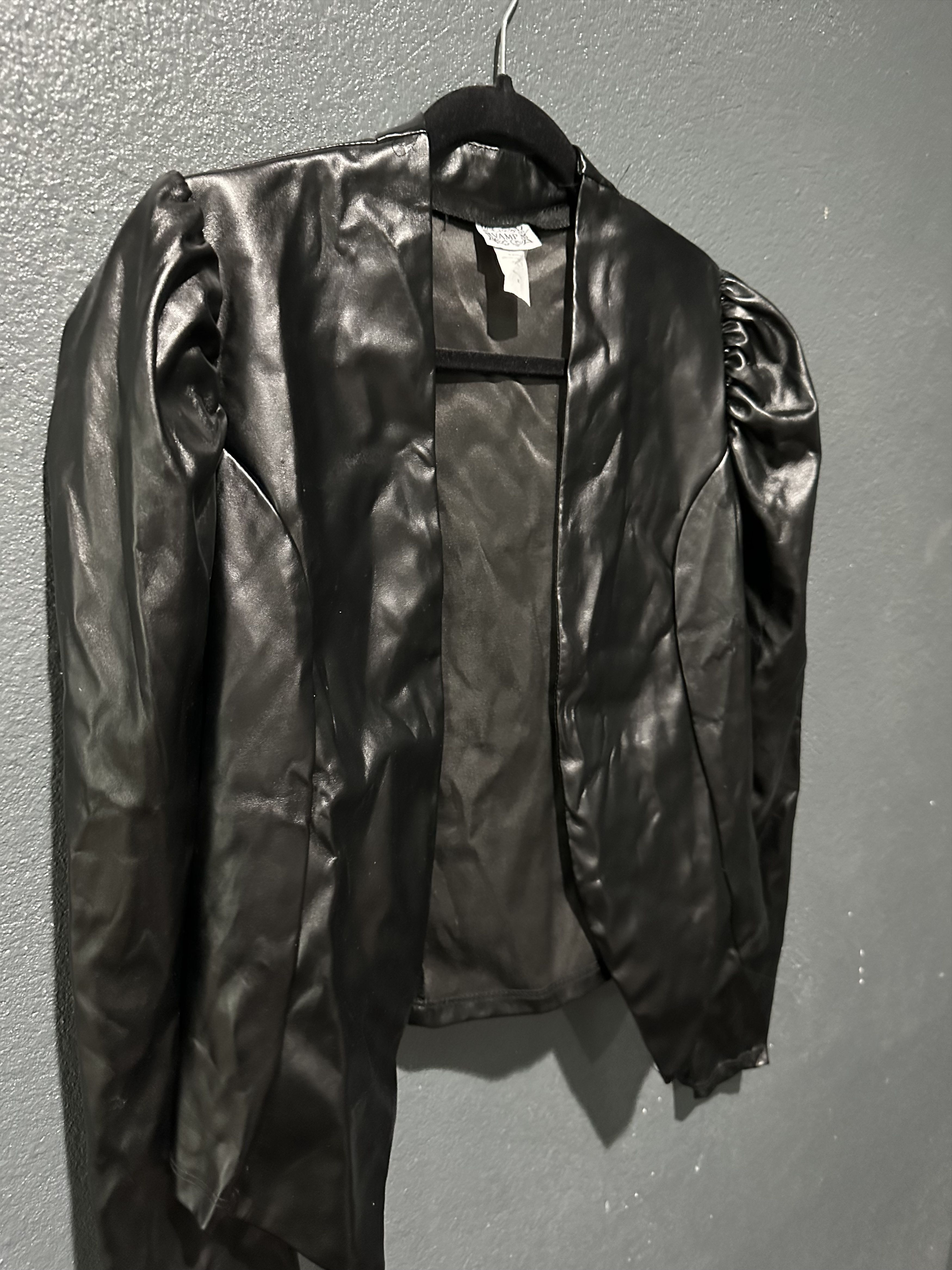 Other VAMP Black Blouse Size M / US 6-8 / IT 42-44 - 2 Thumbnail