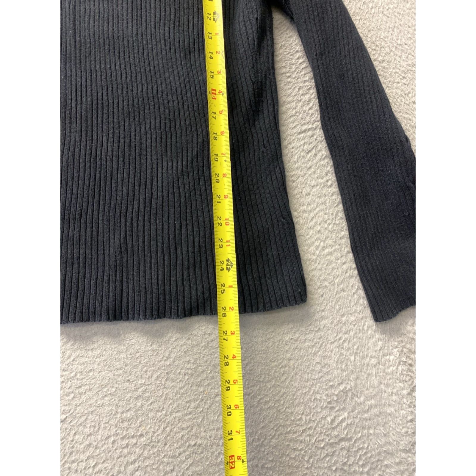 Ralph Lauren VINTAGE Ralph Lauren Ribbed Sweater Women’s L Black 1/4 Gold Zip Front Cotton Pullover Womens L Black 1/4 Zip Ralph Lauren Sweater Size L / US 10 / IT 46 - 4 Thumbnail