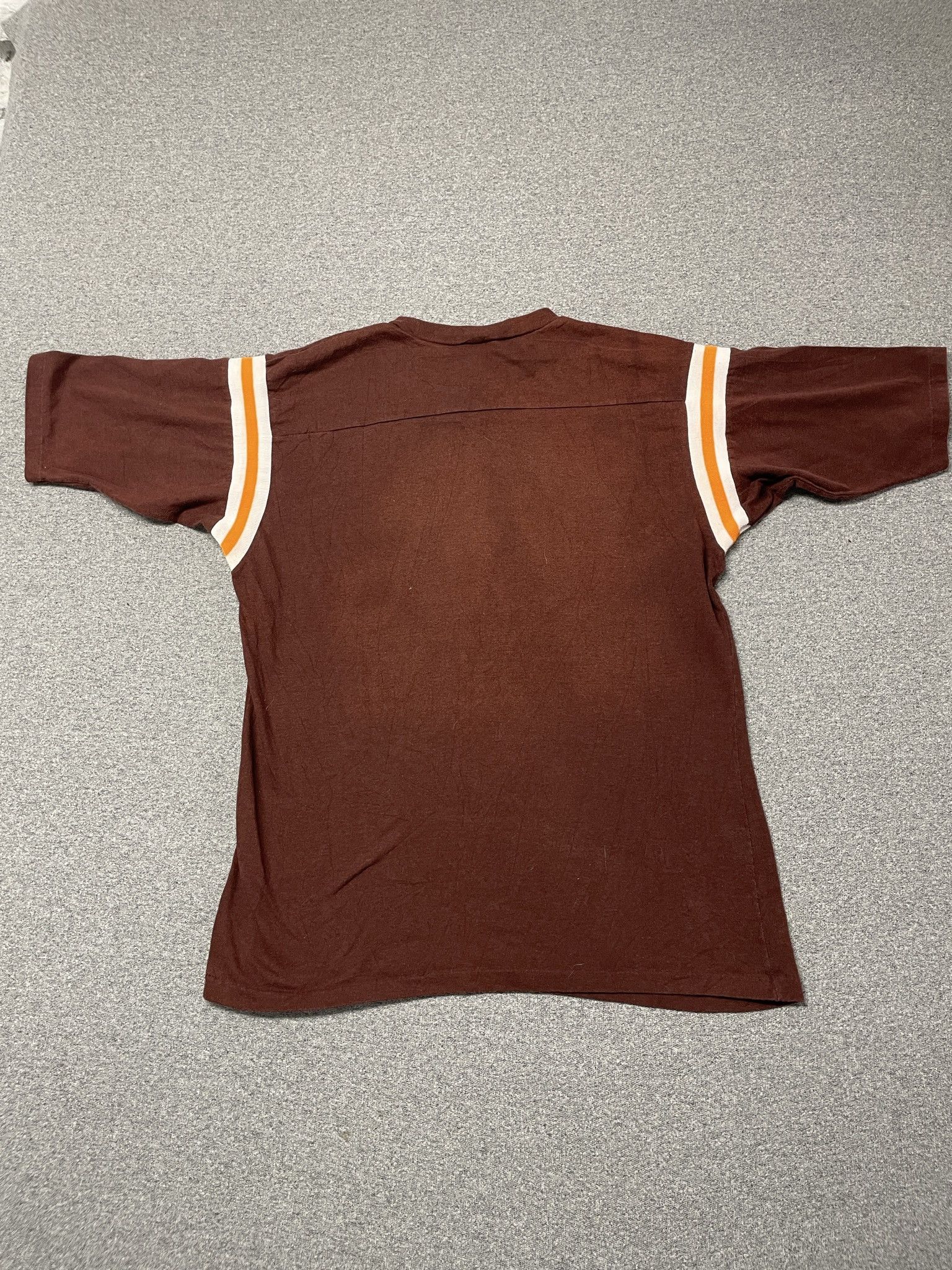 X-LARGE Vintage Cleveland Browns Joe Cleveland Snoopy Jersey T-Shirt Size US XL / EU 56 / 4 - 3 Thumbnail