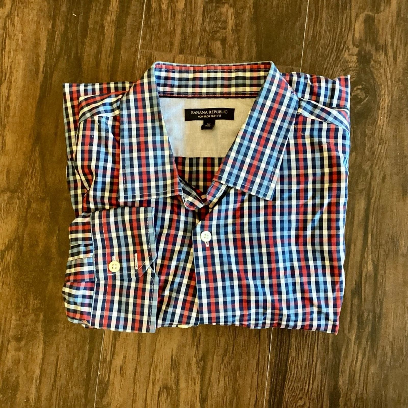 Banana Republic Banana Republic Non-Iron Slim Fit Button Down Size US XL / EU 56 / 4 - 1 Thumbnail