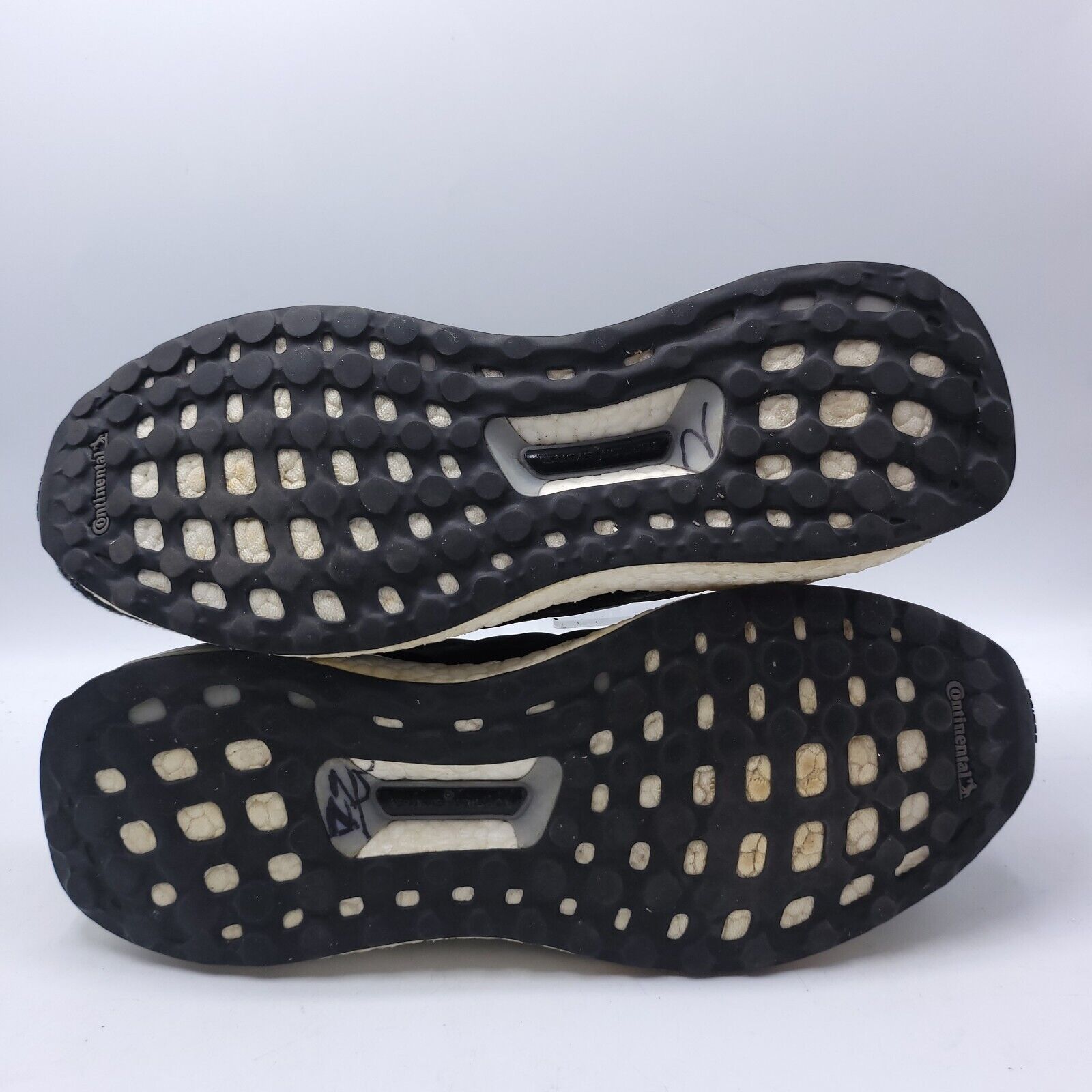 Adidas Adidas Ultraboost 3.0 Shoe Women Size 7.5 S80682 Black White Size US 7.5 / IT 37.5 - 7 Thumbnail