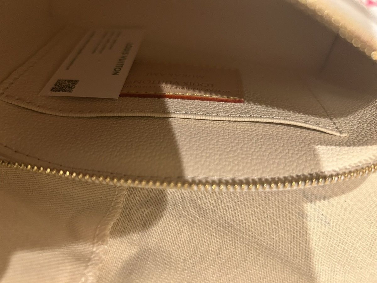 Louis Vuitton Louis Vuitton x Takashi Murakami Cosmetic Pouch Size ONE SIZE - 3 Thumbnail