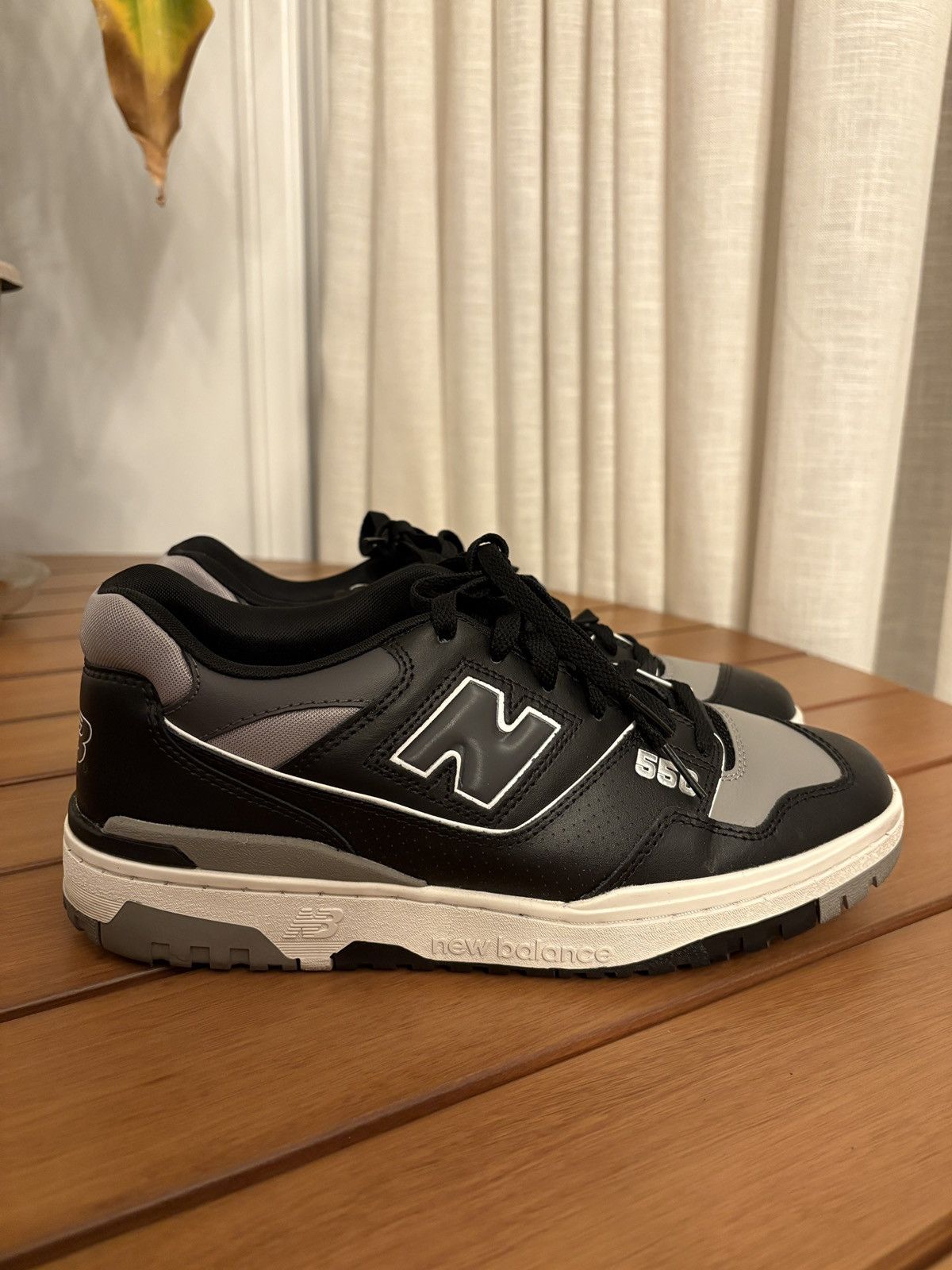 New Balance New Balance 550 Grey Black Size US 10 / EU 43 - 3 Thumbnail