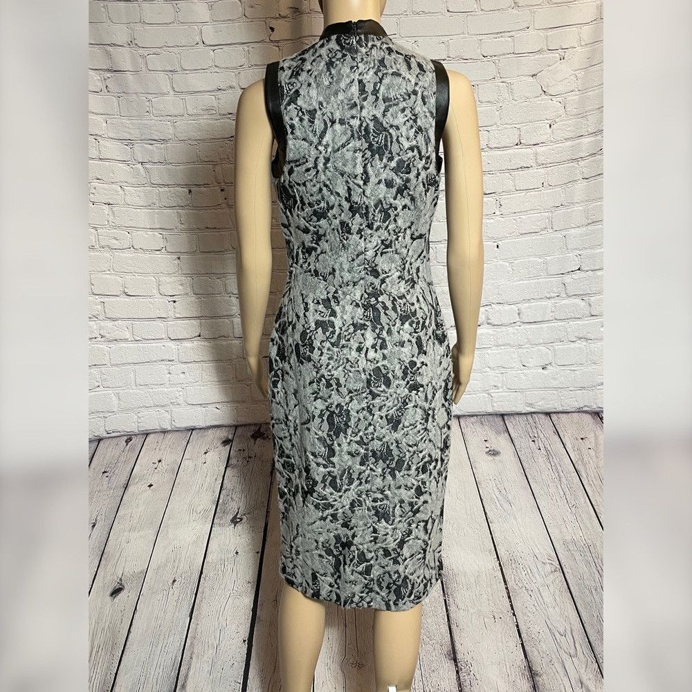 Other New G.I.L.I Lace Sleeveless Faux Leather Trim Sheath Dress Size XS / US 0-2 / IT 36-38 - 8 Thumbnail
