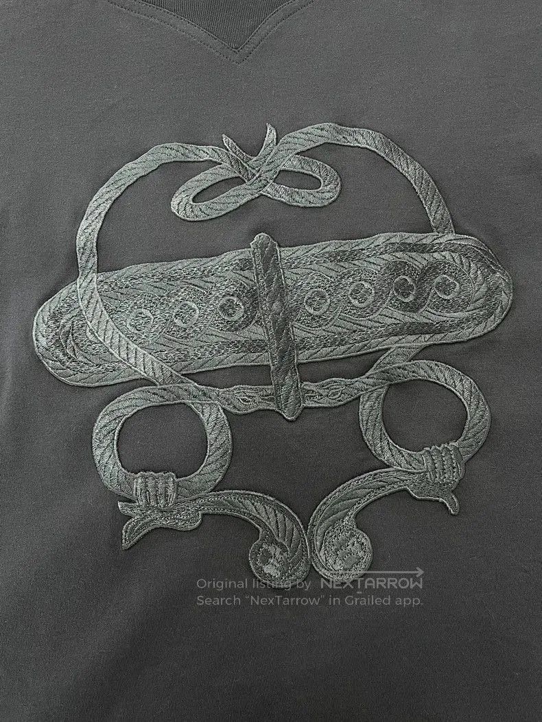 Hermes Hermes Navy Embroidered Short Sleeve T-shirt. Size US M / EU 48-50 / 2 - 3 Thumbnail