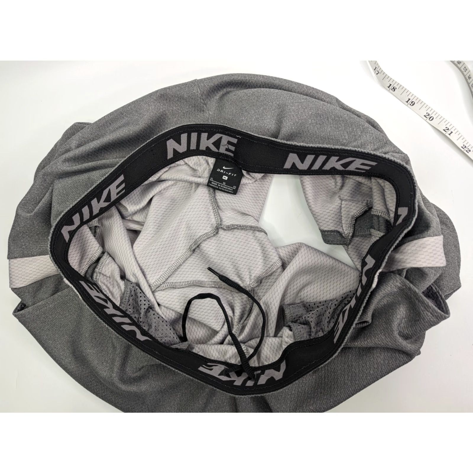 Nike Nike Training Shorts Men XL Dri-FIT Gray CN9766-056 Size US 36 / EU 52 - 7 Thumbnail
