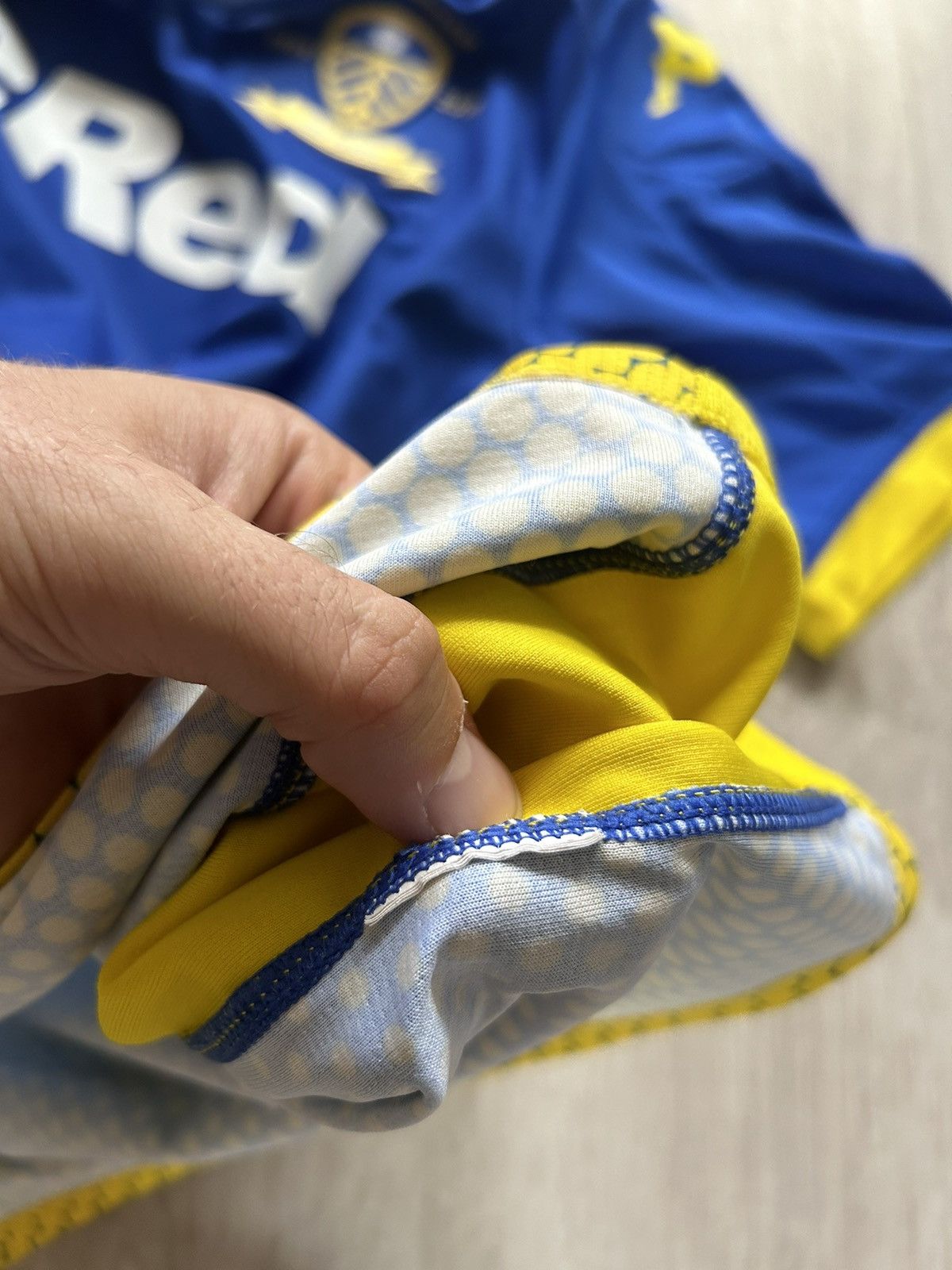 Kappa Kappa Jersey FC Leads United 2019 away shirt size XL Size US XL / EU 56 / 4 - 9 Thumbnail