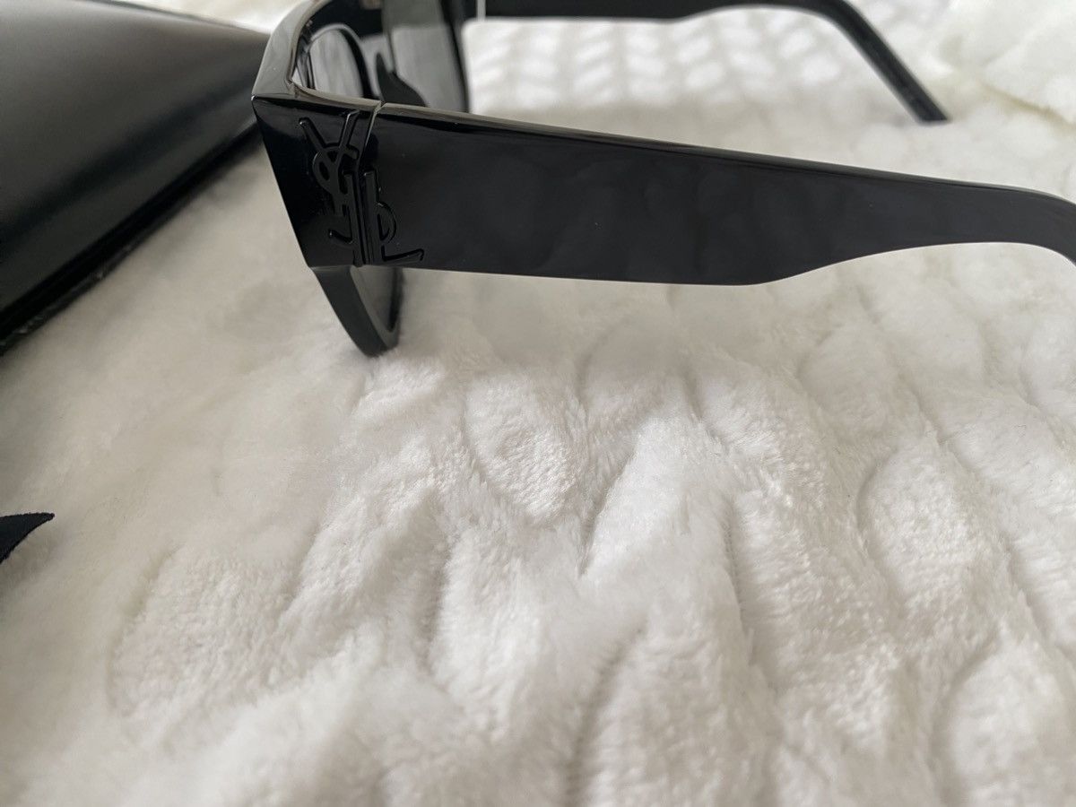 Yves Saint Laurent YSL Black Sunglasses Size ONE SIZE - 3 Thumbnail