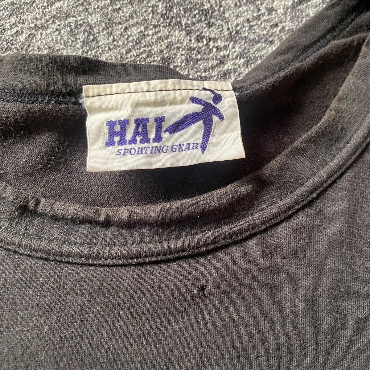 Hai Sporting Gear × Issey Miyake × Japanese Brand 1990s - Vintage Hai Sporting Gear Jungkies Box to Box Tshirt Size US M / EU 48-50 / 2 - 3 Thumbnail