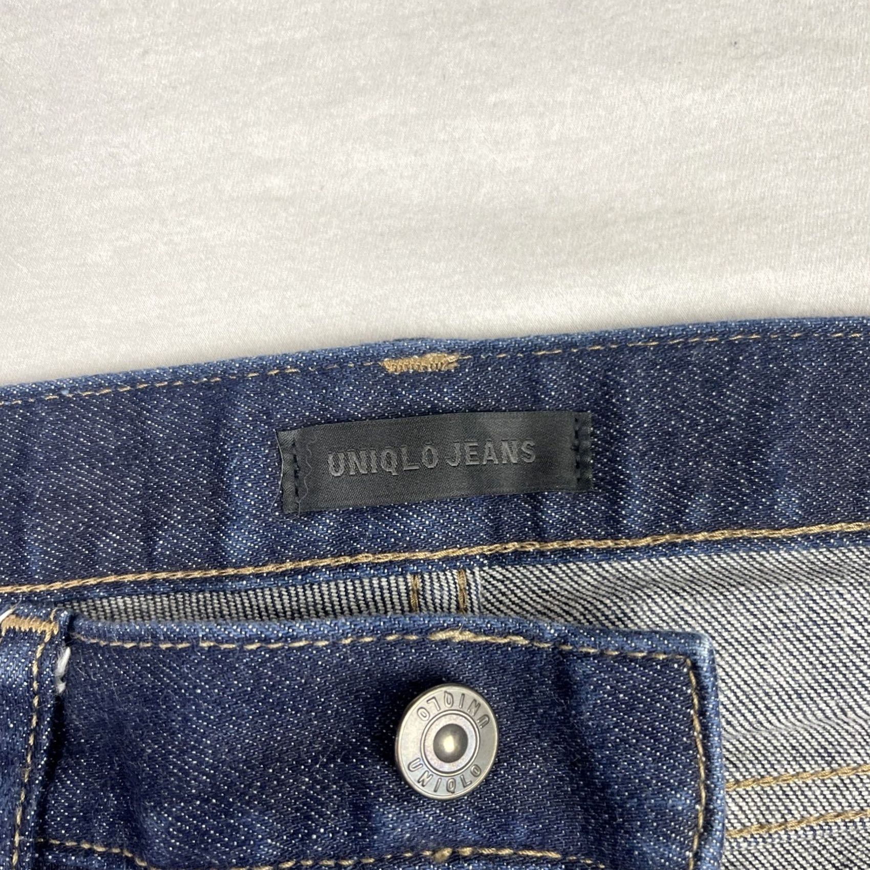 Uniqlo Uniqlo Jeans Mens 32x32 Japan Kaihara Selvedge Denim Slim Straight Low Indigo Size US 32 / EU 48 - 7 Thumbnail