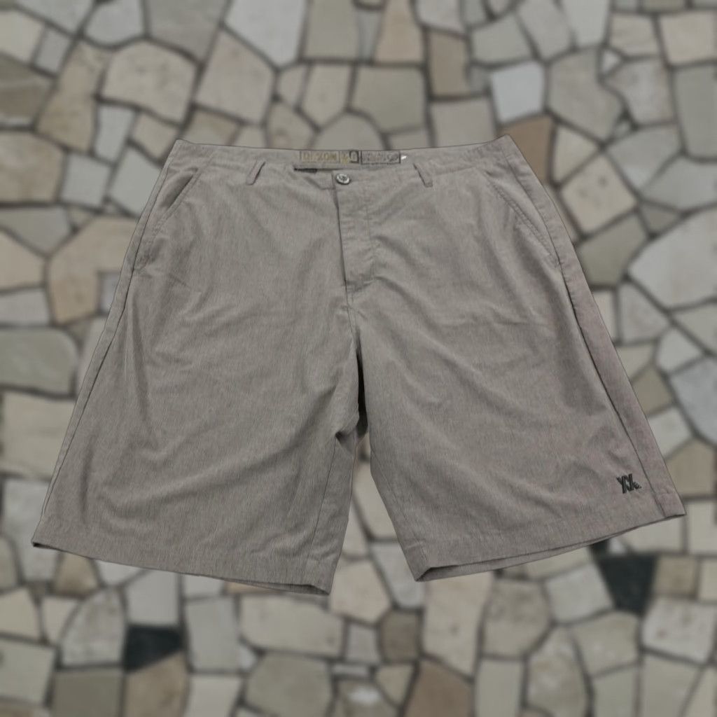 Vintage Dixxon Shorts Mens 40 Gray Performance Stretch Golf Chino Lightweight Summer Size US 40 / EU 56 - 1 Thumbnail