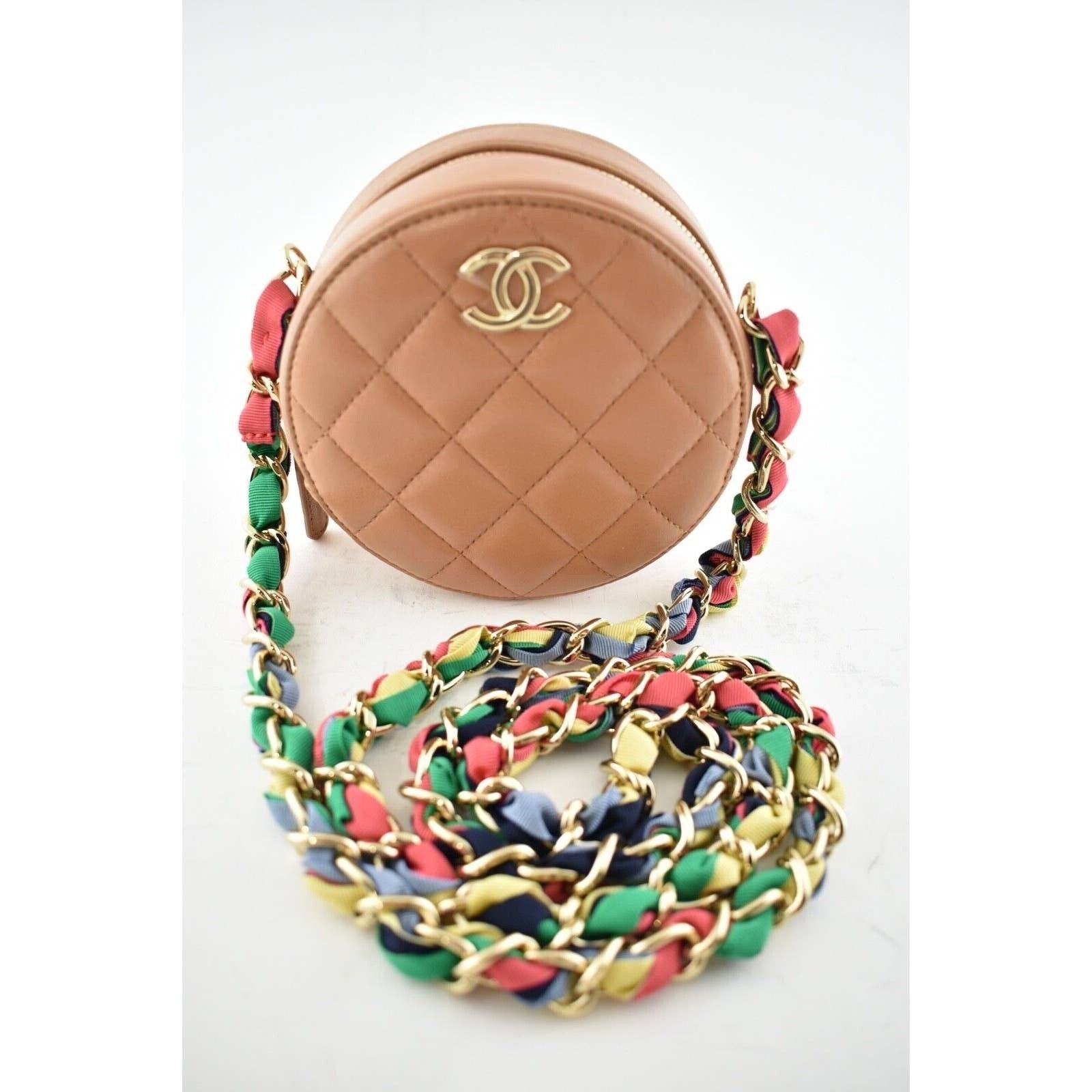 Chanel Chanel Round Clutch On Chain CC Shoulder Crossbody Bag Size ONE SIZE - 2 Thumbnail