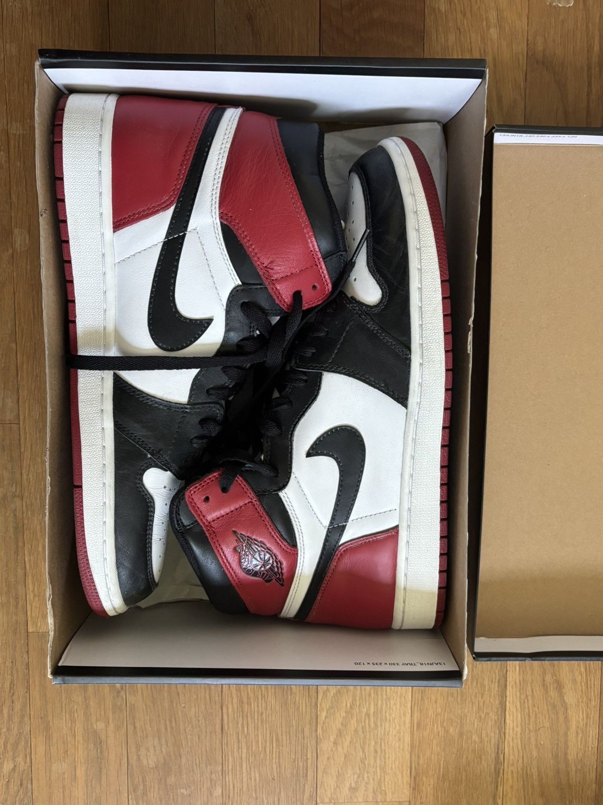Nike Air Jordan 1 Retro High OG „Black Toe“ 2016 Size US 12 / EU 45 - 1 Thumbnail