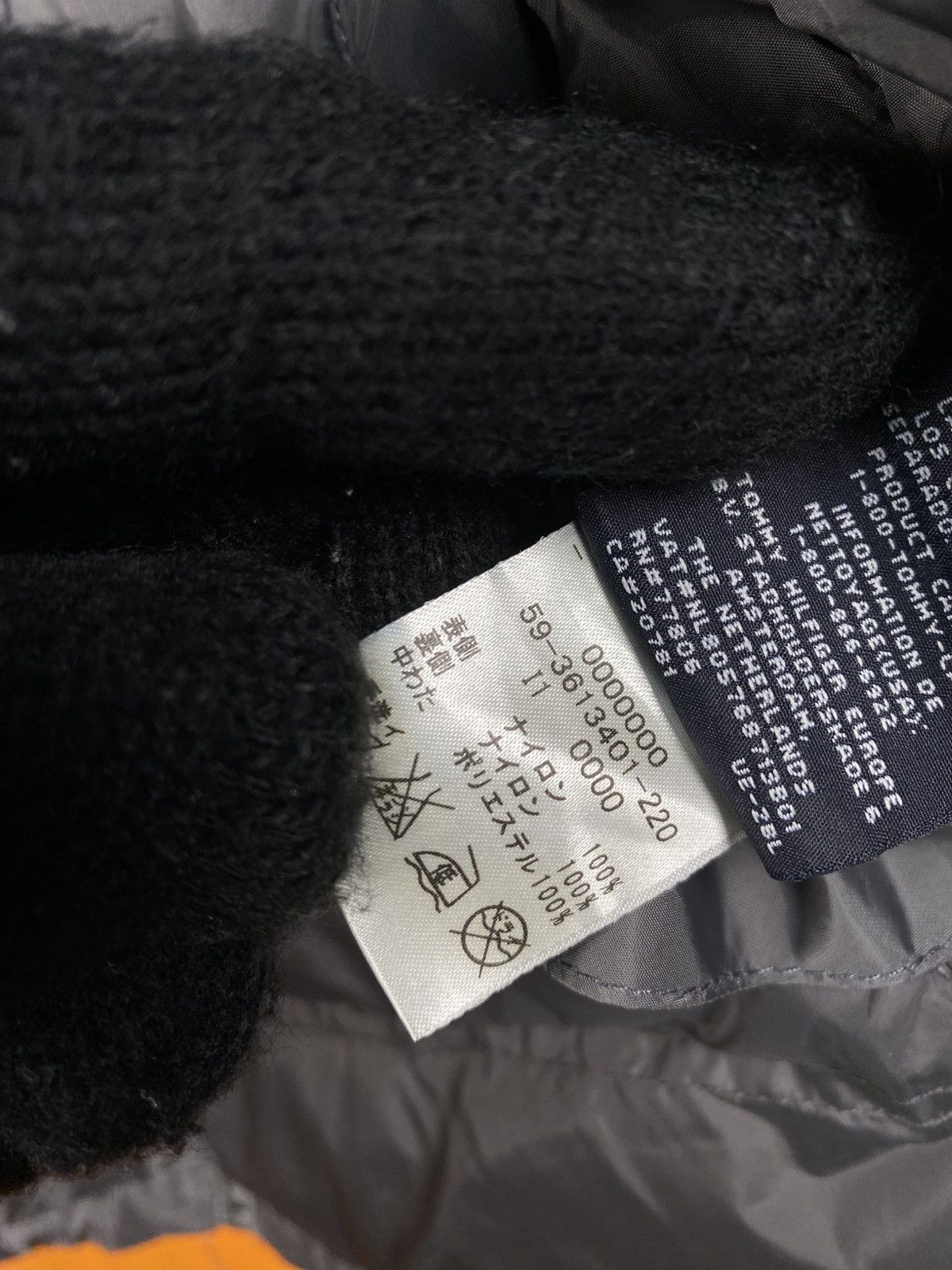 Tommy Hilfiger Tommy Hilfiger Puffer Vest Grey Sleeveless Jacket Japan Size US S / EU 44-46 / 1 - 21 Thumbnail