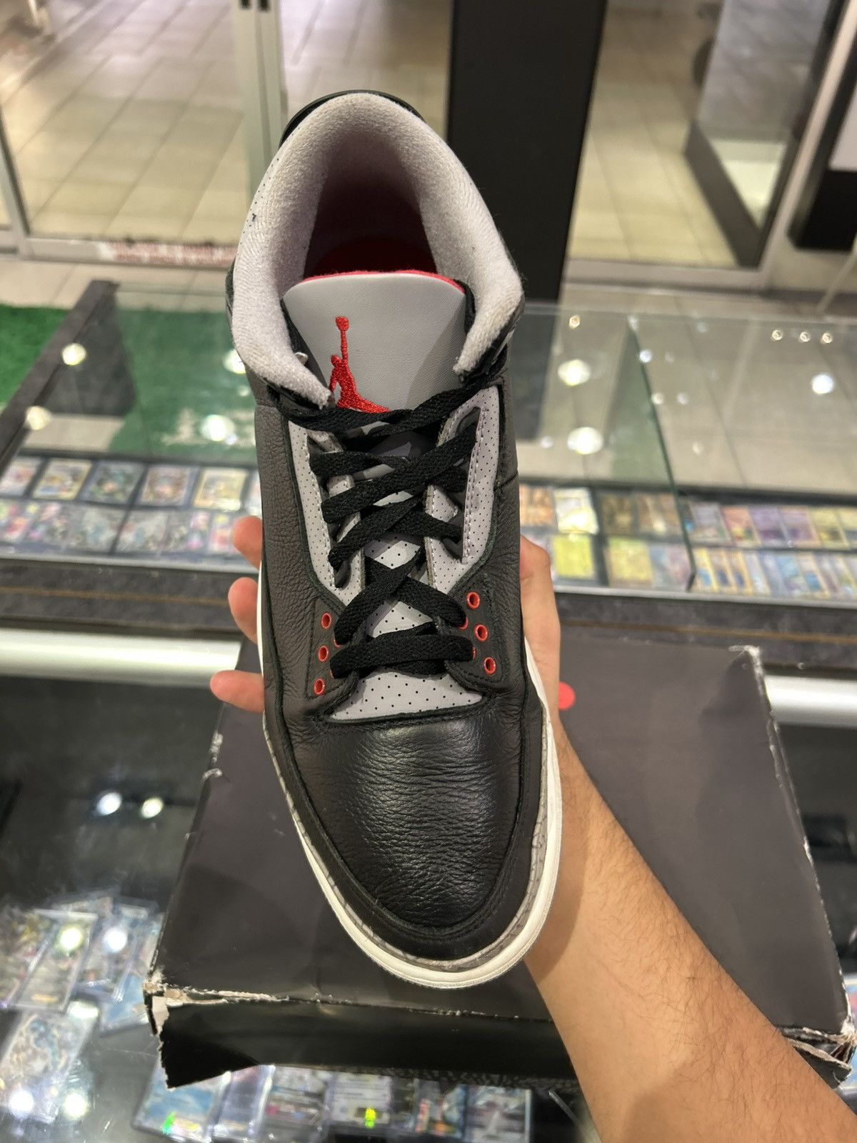 Jordan Brand Jordan 3 Black cement 2024 Size US 12 / EU 45 - 7 Thumbnail