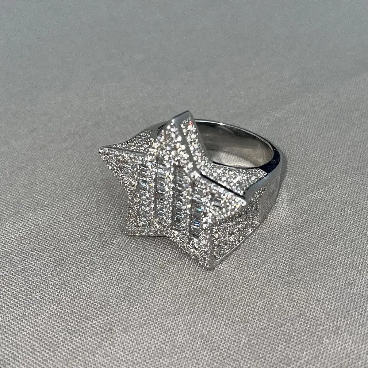 Jewelry Silver color iced out ring Star Size ONE SIZE - 9 Thumbnail