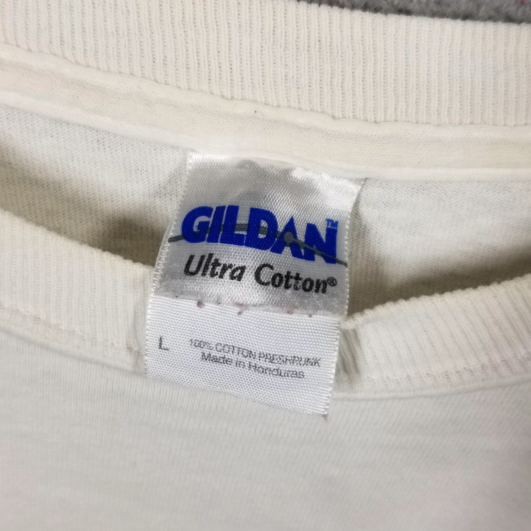 Gildan VINTAGE Notorious B.U.M. Shirt Tee Mens Large White Long Sleeve Graphic Bulldog 2011-12 Mens Size US L / EU 52-54 / 3 - 4 Thumbnail
