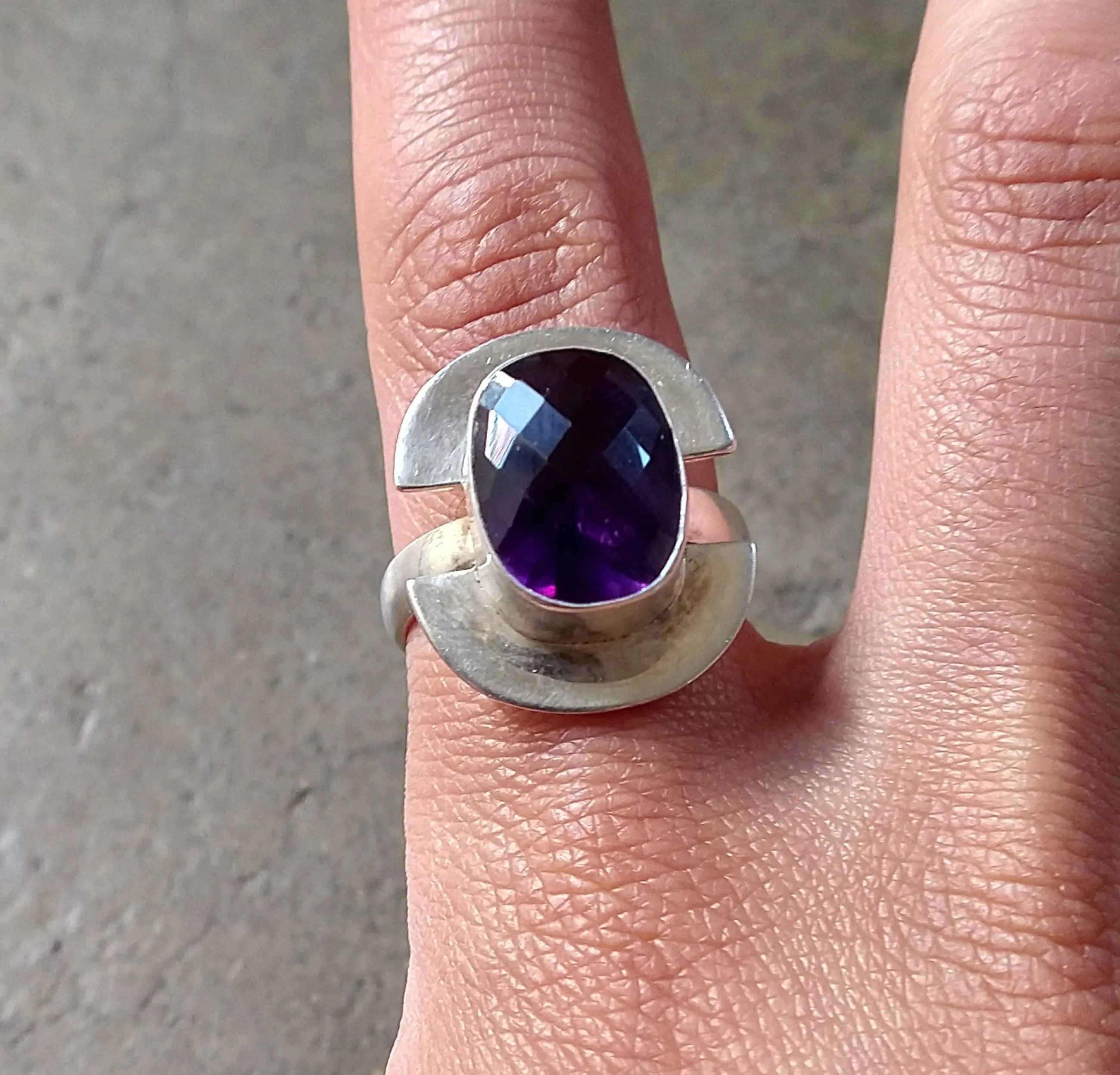 Vintage Vintage Sterling Silver Ring Purple Amethyst 11.75 Faceted Size ONE SIZE - 12 Thumbnail
