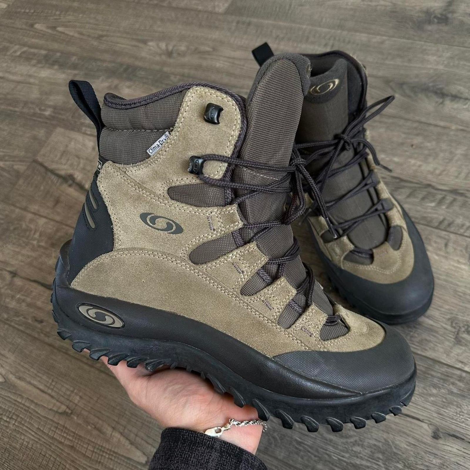 Salomon × Vintage Vintage 00s 2002 Salomon Snow Clog Snowdog Hiking Trail Boot Size US 8 / EU 41 - 1 Thumbnail