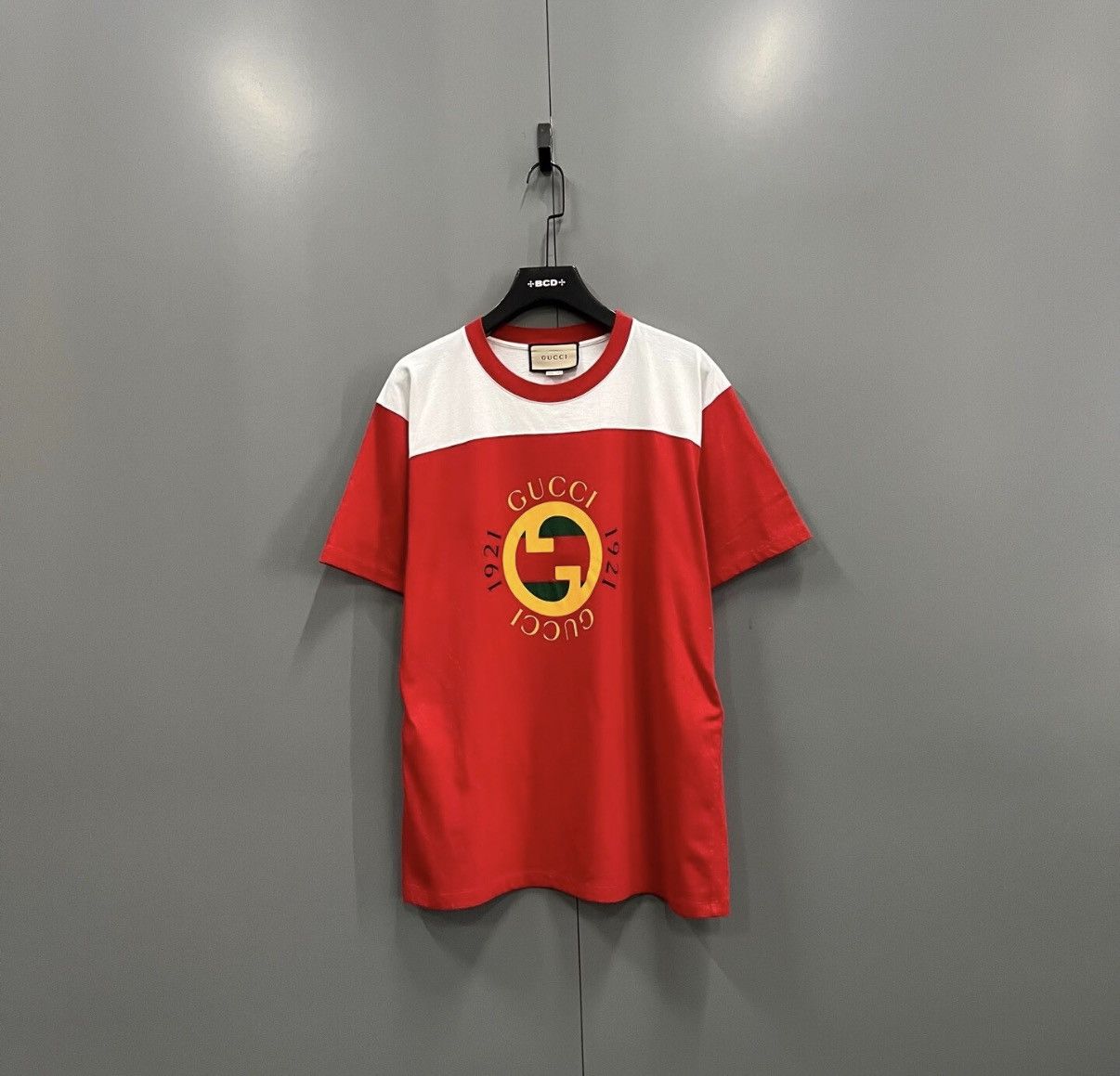 Gucci Gucci White and Red Color-blocked Print Short Sleeve J41 Size US M / EU 48-50 / 2 - 1 Thumbnail