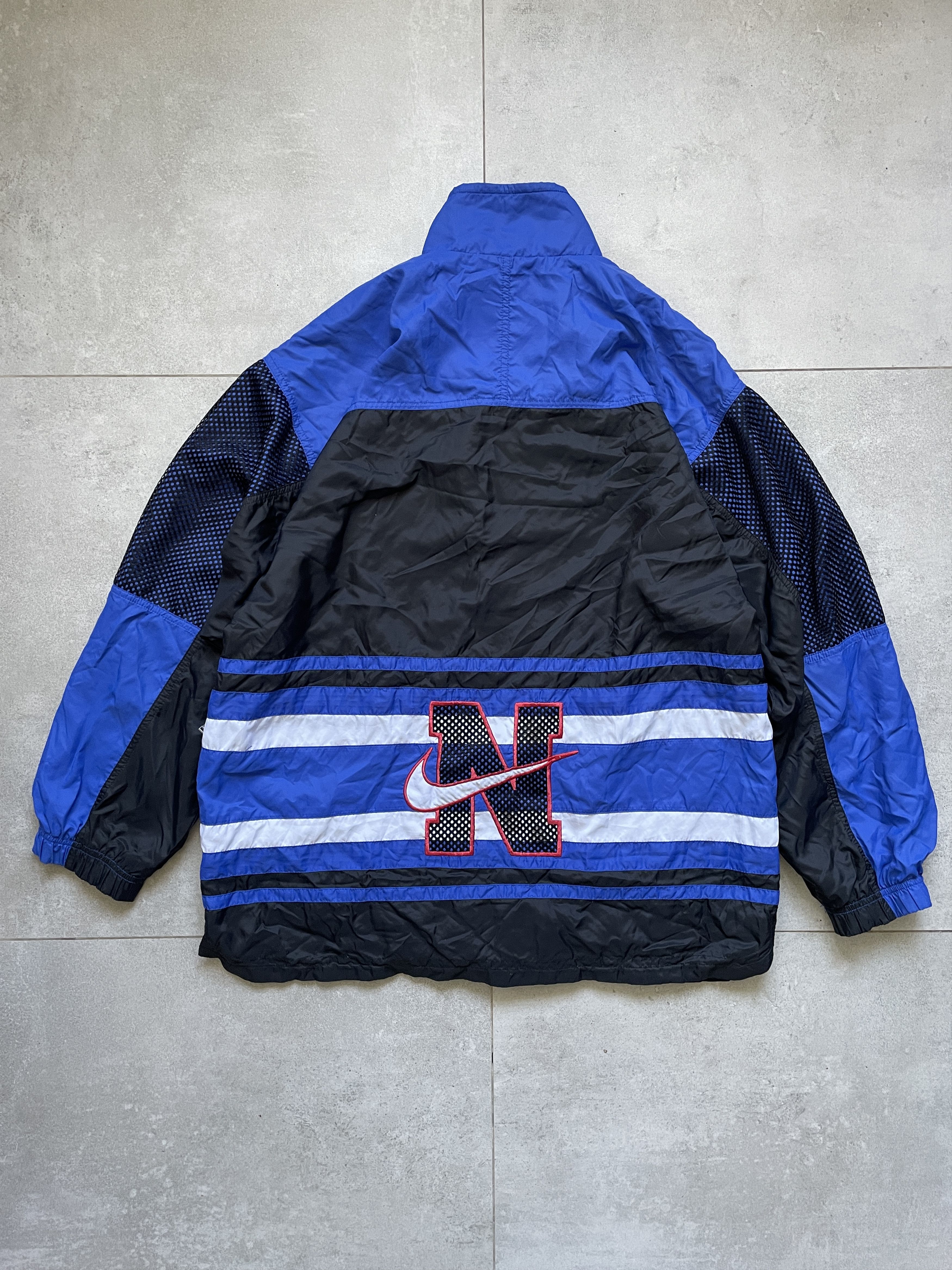 Nike × Vintage VINTAGE 90S NIKE BLUE BLOKECORE WINDRUNNER Size US XL / EU 56 / 4 - 1 Thumbnail