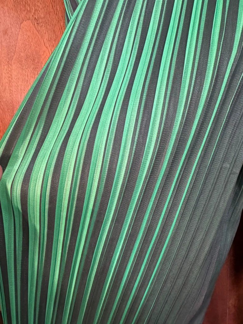 Issey Miyake Issey Miyake size:1 Green pleated kelp pants Size 22" - 6 Thumbnail