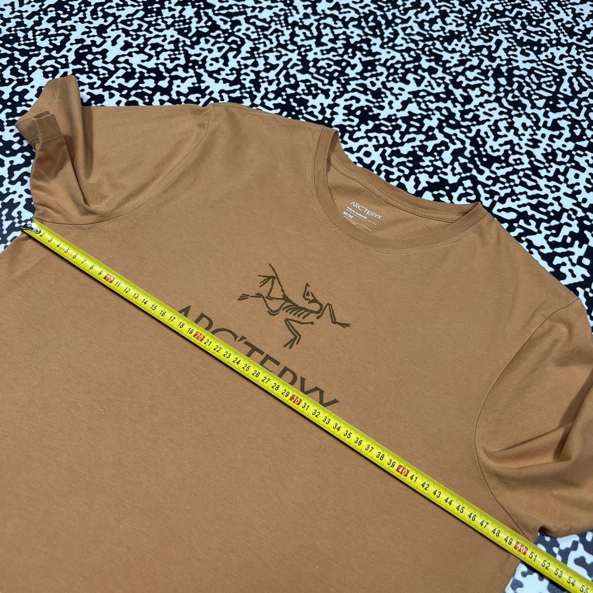 Arc'teryx Vintage Y2K Arcteryx Big Logo Outdoor Style Cropped T-shirt Size L / US 10 / IT 46 - 12 Thumbnail