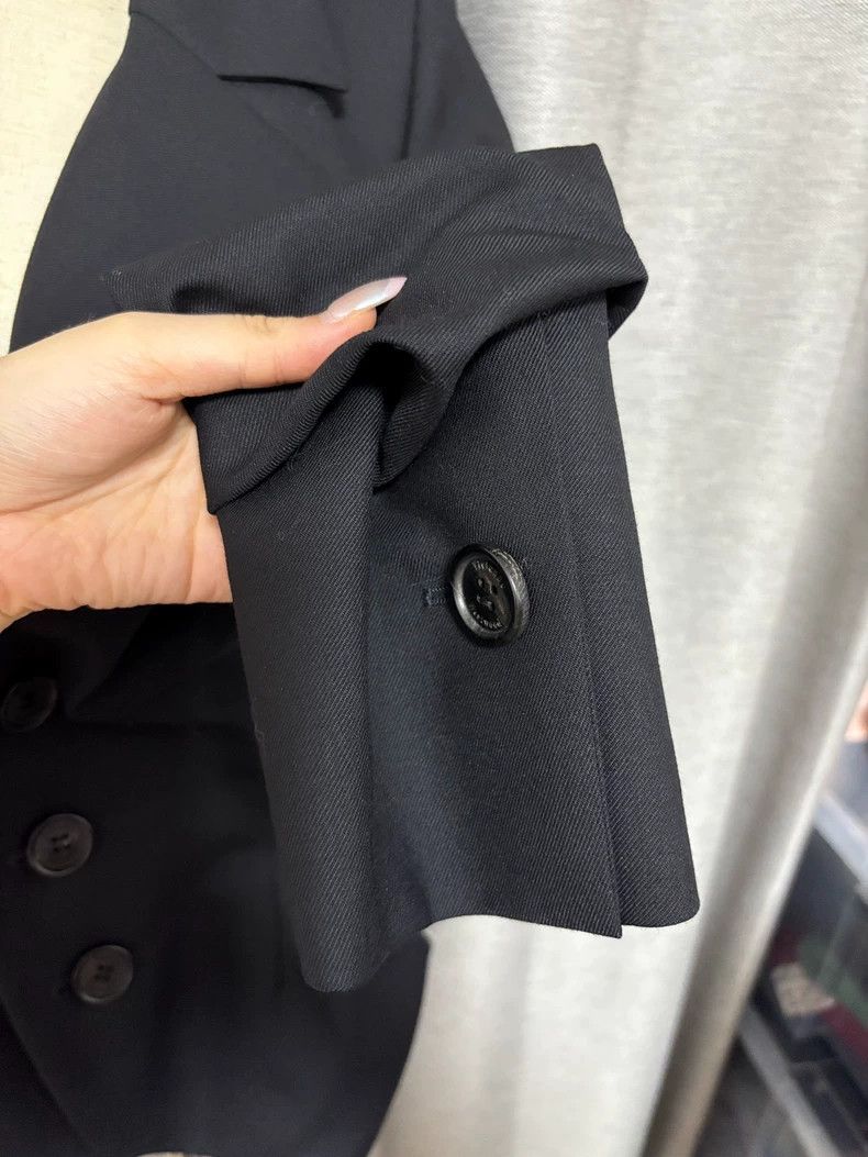 Vivienne Westwood Vivienne Westwood The drunk was wearing a black suit aroun Size S / US 4 / IT 40 - 3 Thumbnail