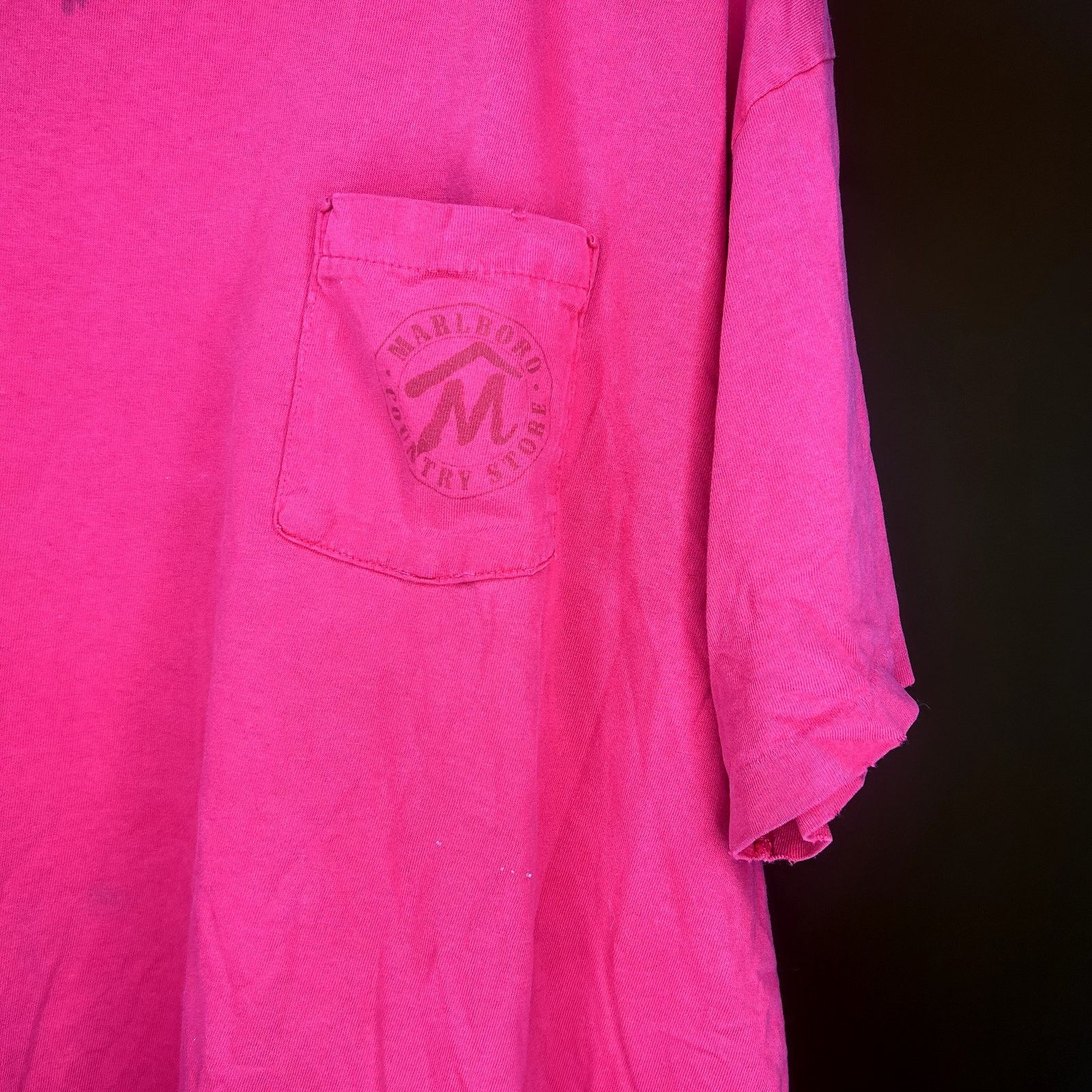 Marlboro × Vintage Vintage 90s Red Marlboro Pocket T-Shirt With Distressing Size US L / EU 52-54 / 3 - 2 Thumbnail